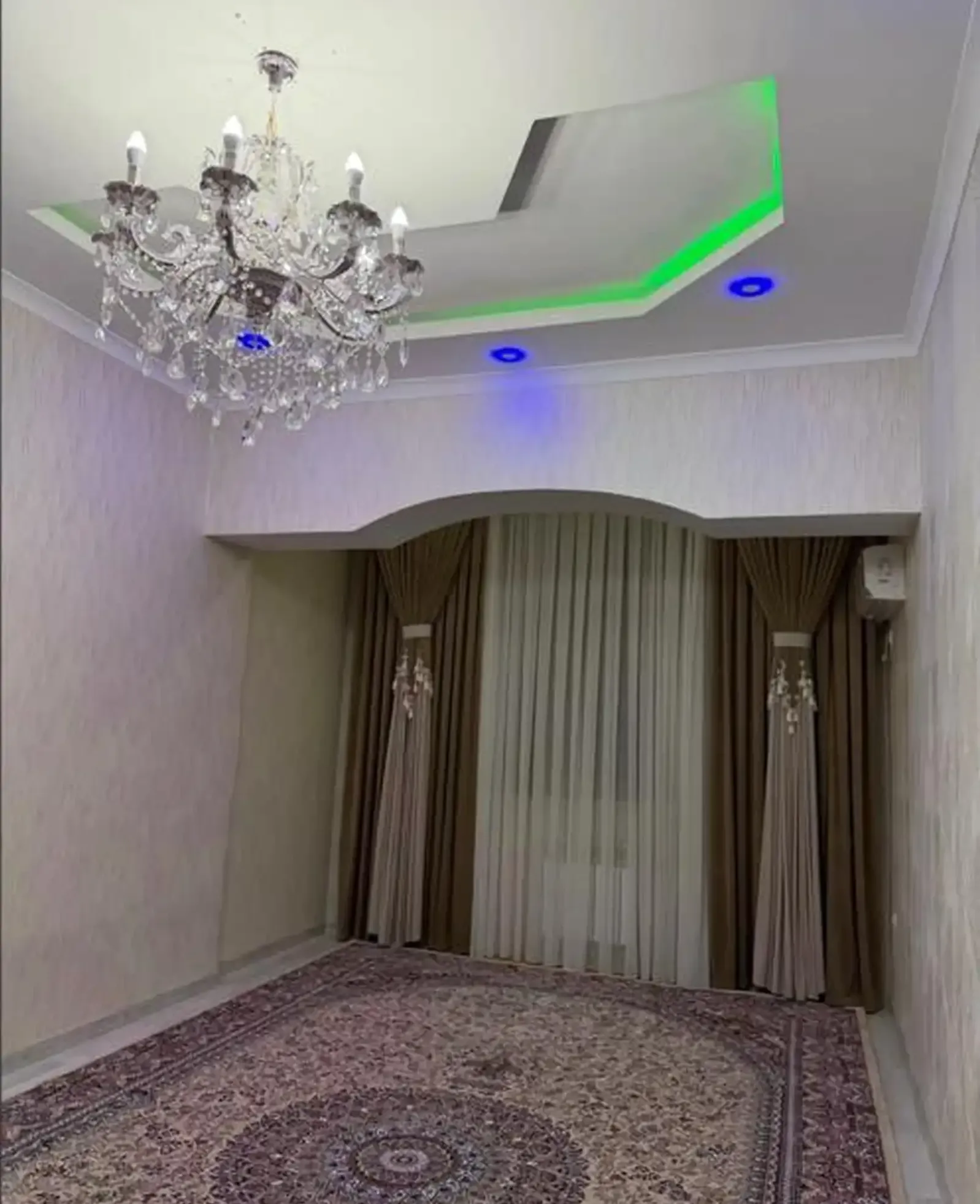 2-комн. квартира, 8 этаж, 70м², Сино