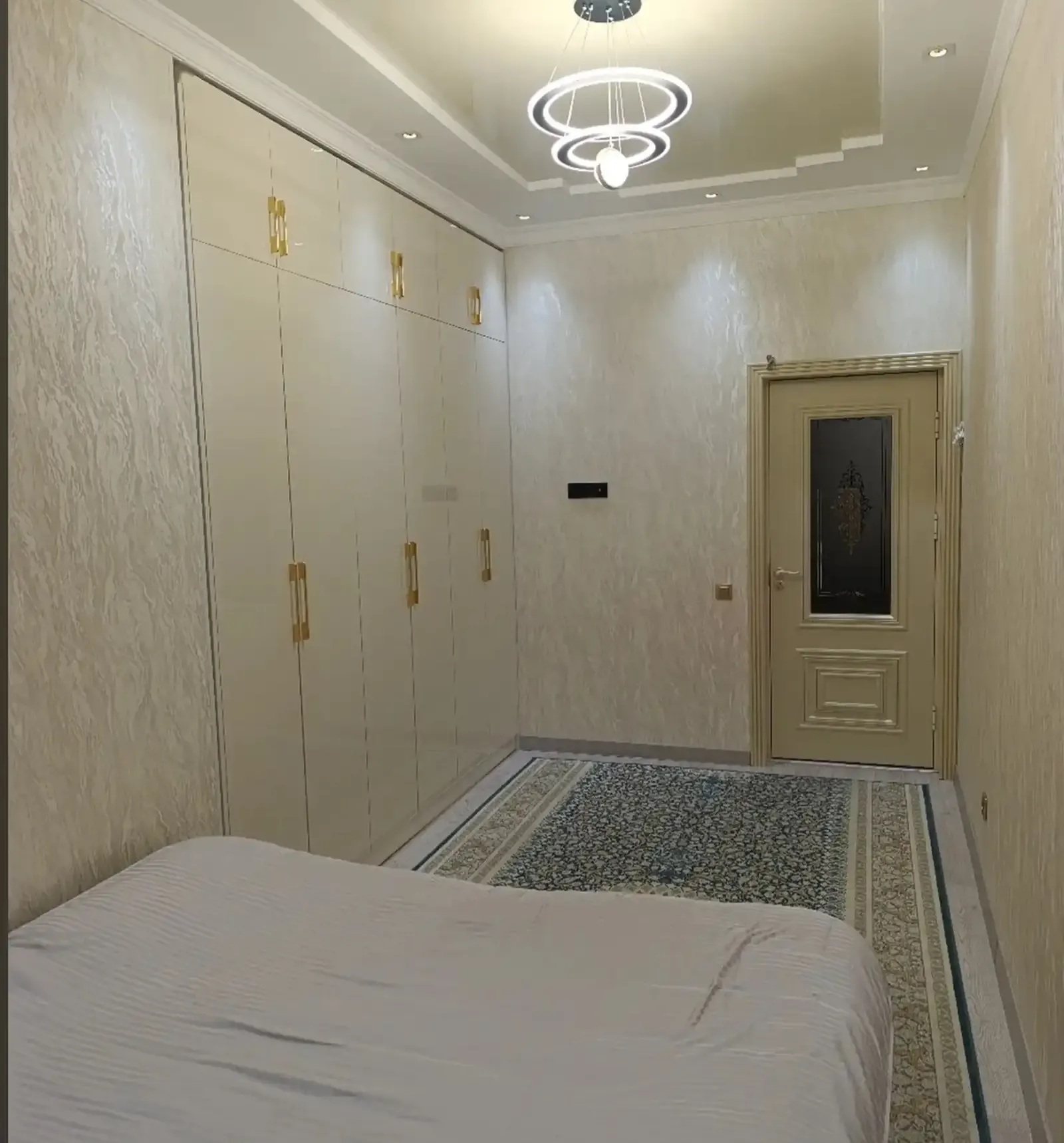 2-комн. квартира, 8 этаж, 70м², Шохмансур