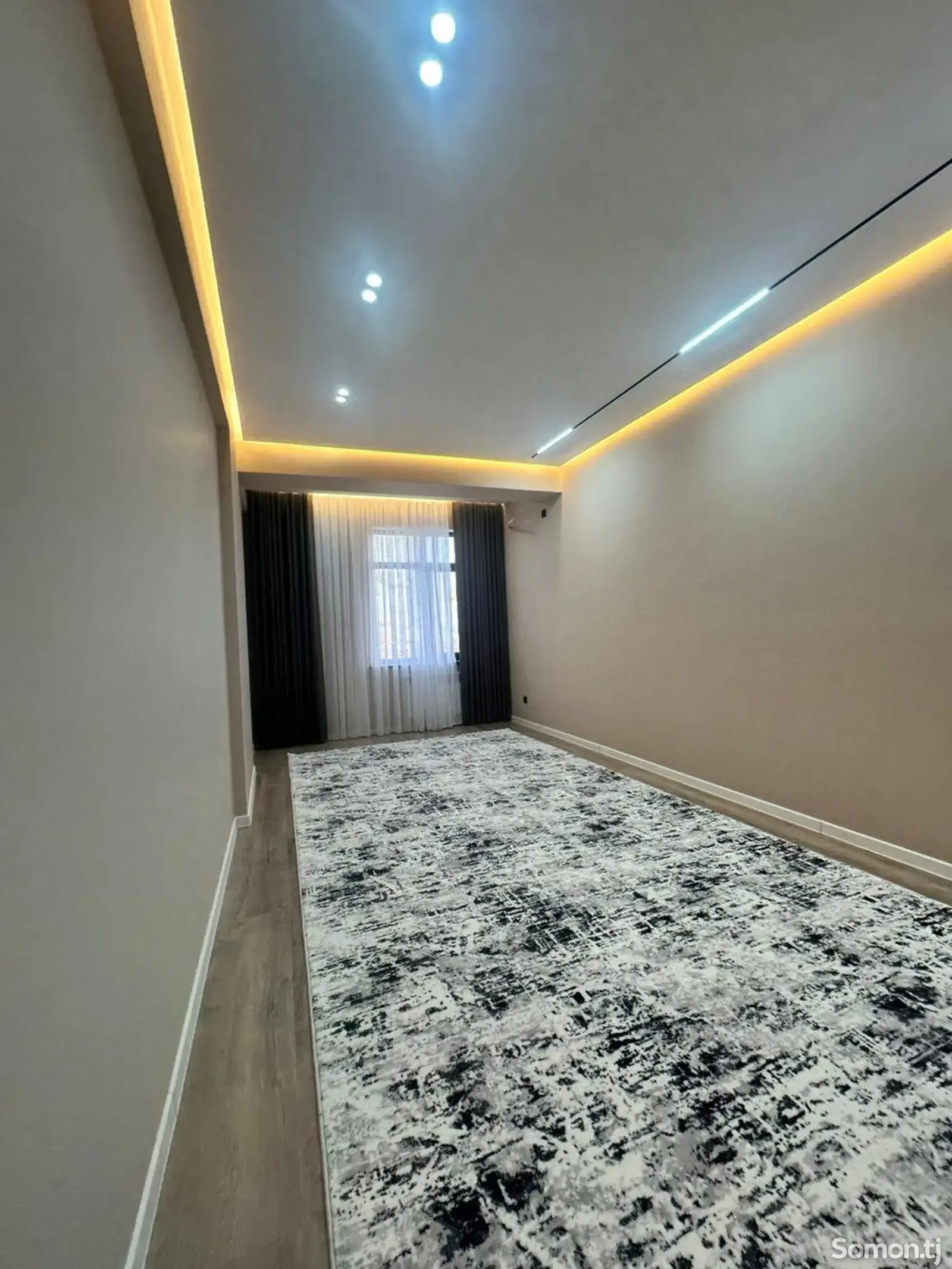2-комн. квартира, 9 этаж, 71 м², Шохмансур, Зеленый