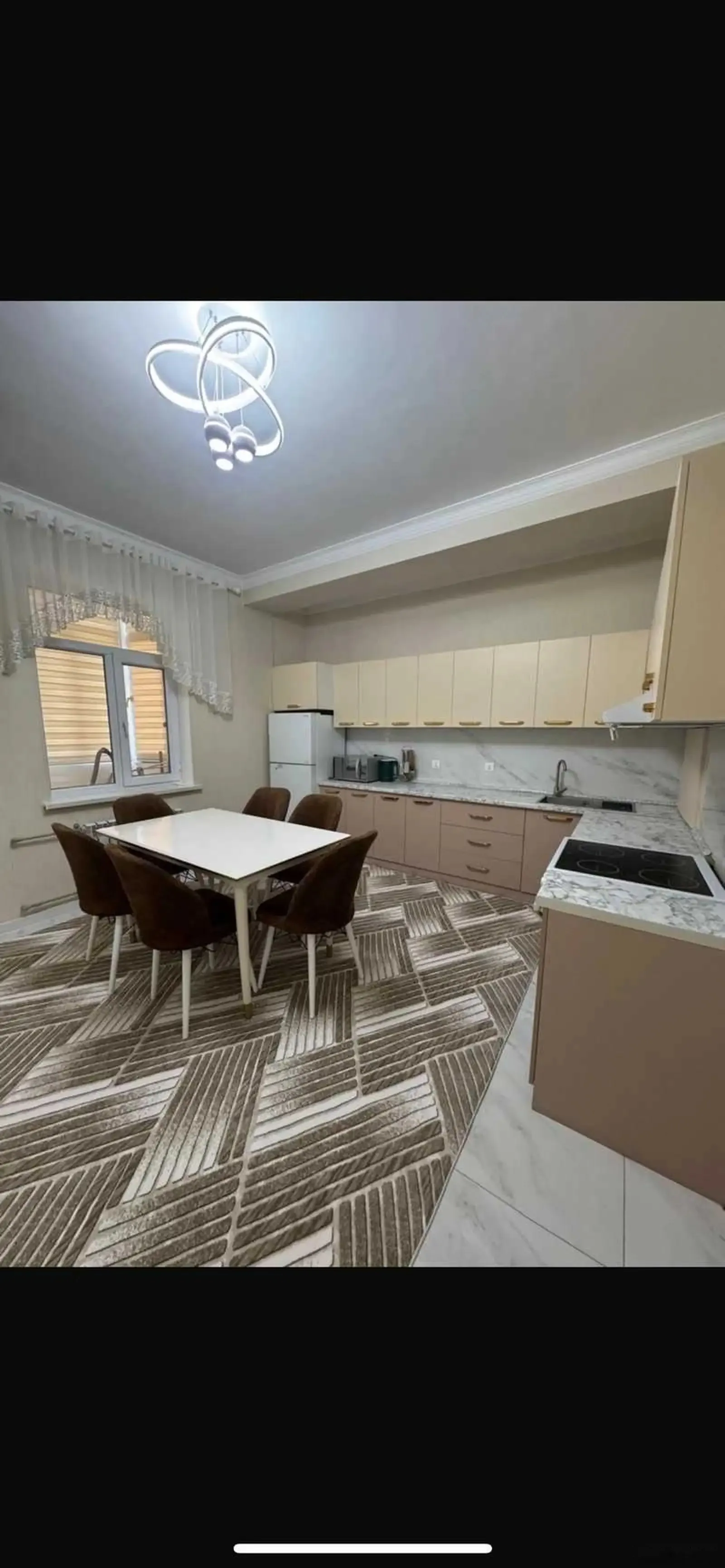 4-к квартира, 3 этаж, 195 м², Мгу