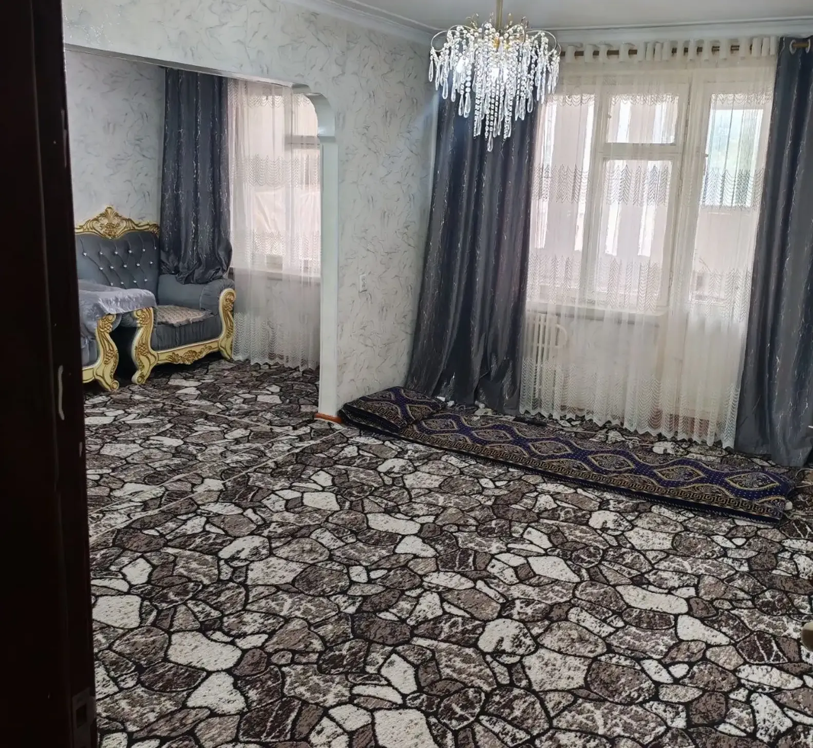 4-комн. квартира, 4 этаж, 80 м², Сино Испечак