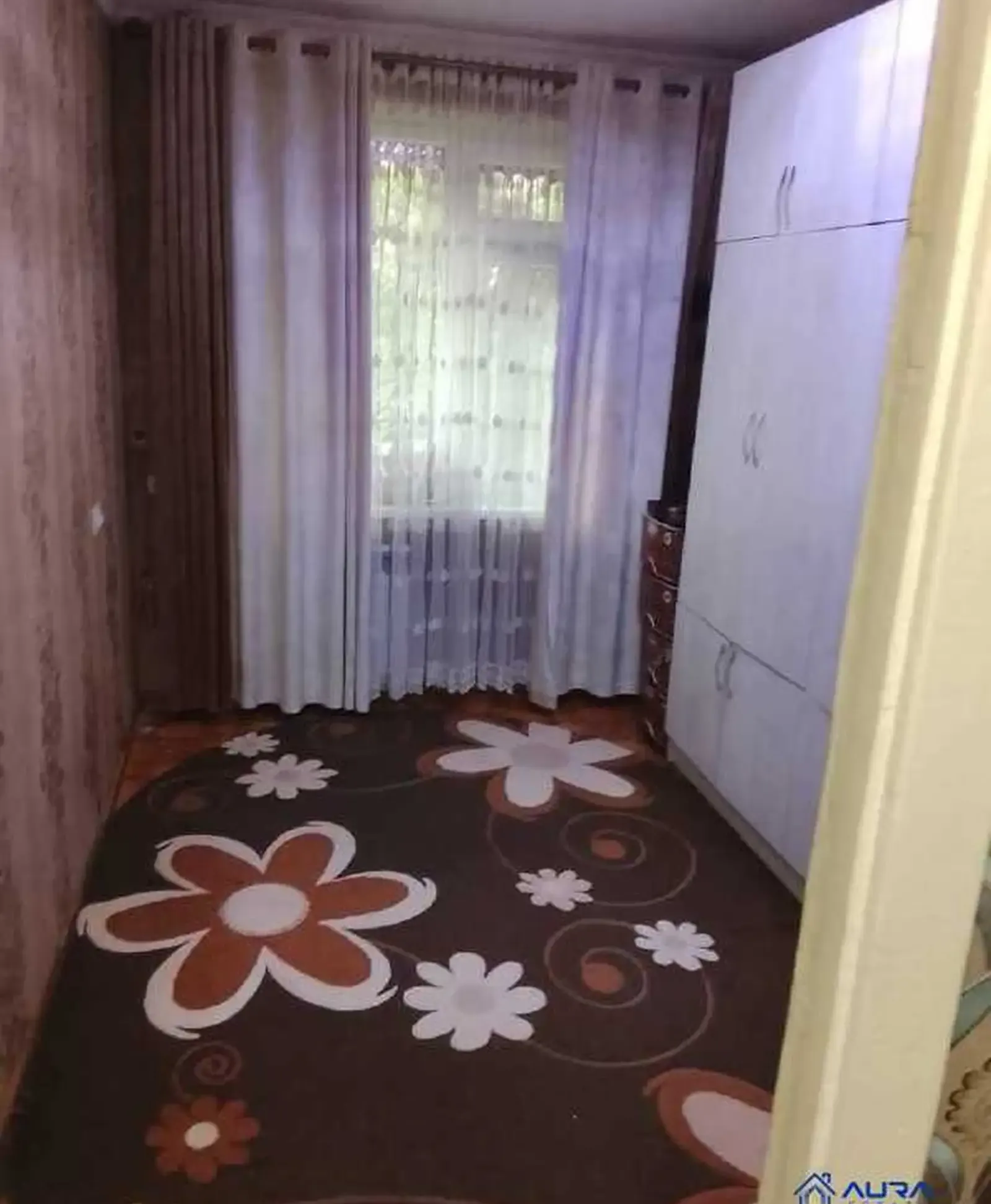 3-комн. квартира, 3 этаж, 54 м², Сино