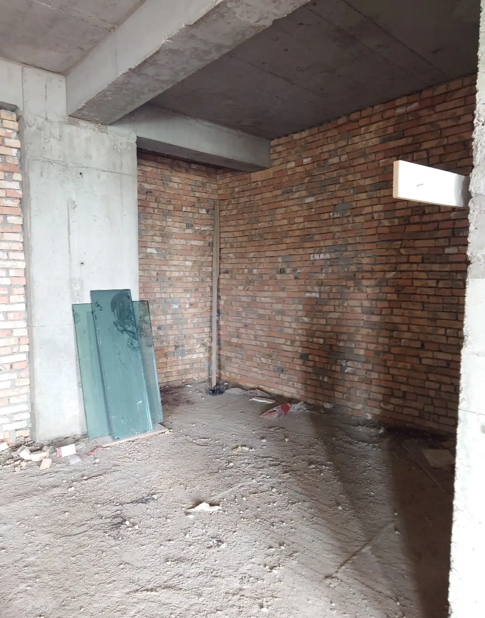 2-комн. квартира, 18 этаж, 103 м², Фирдавси
