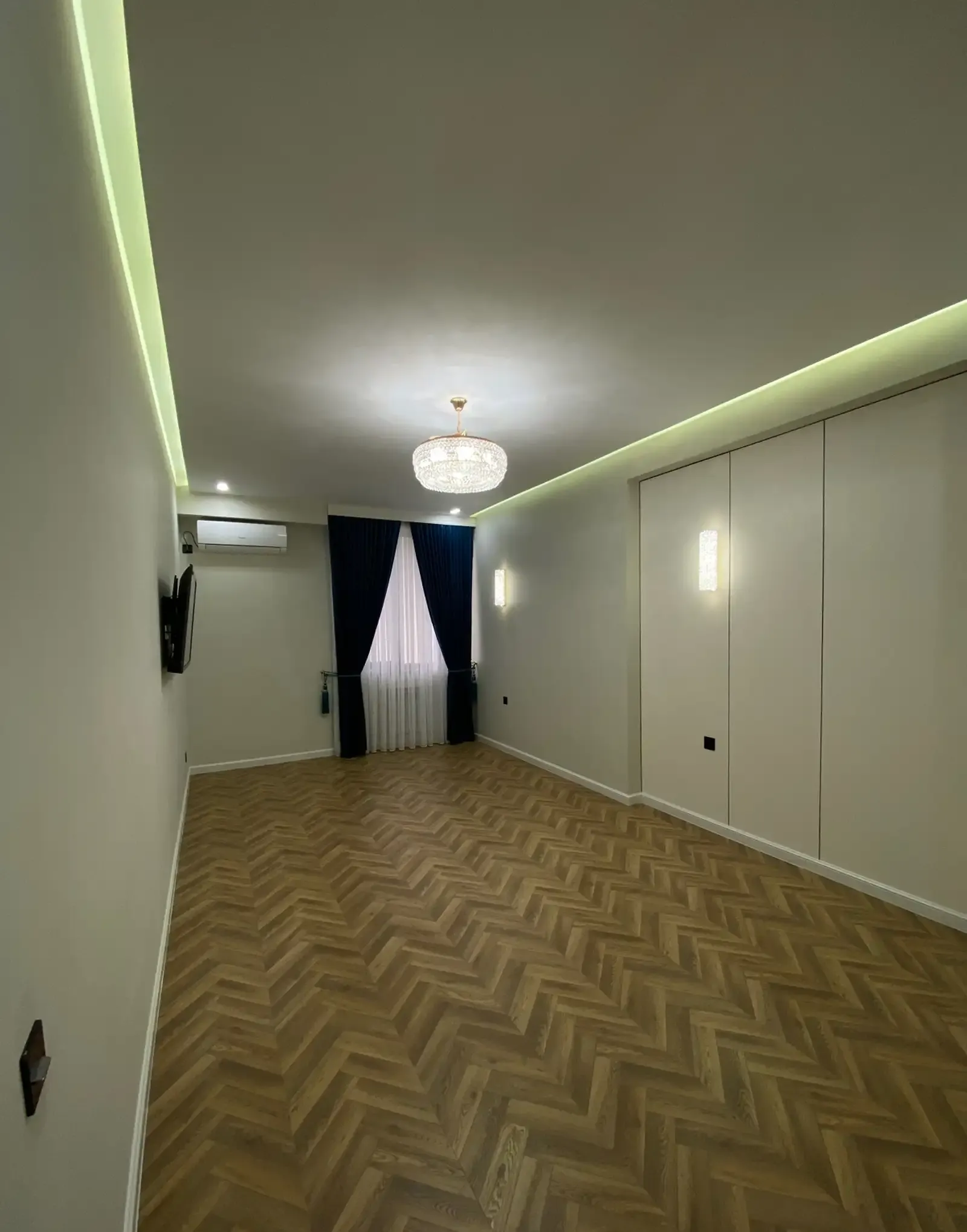3-комн. квартира, 11 этаж, 111 м², И.Сомони