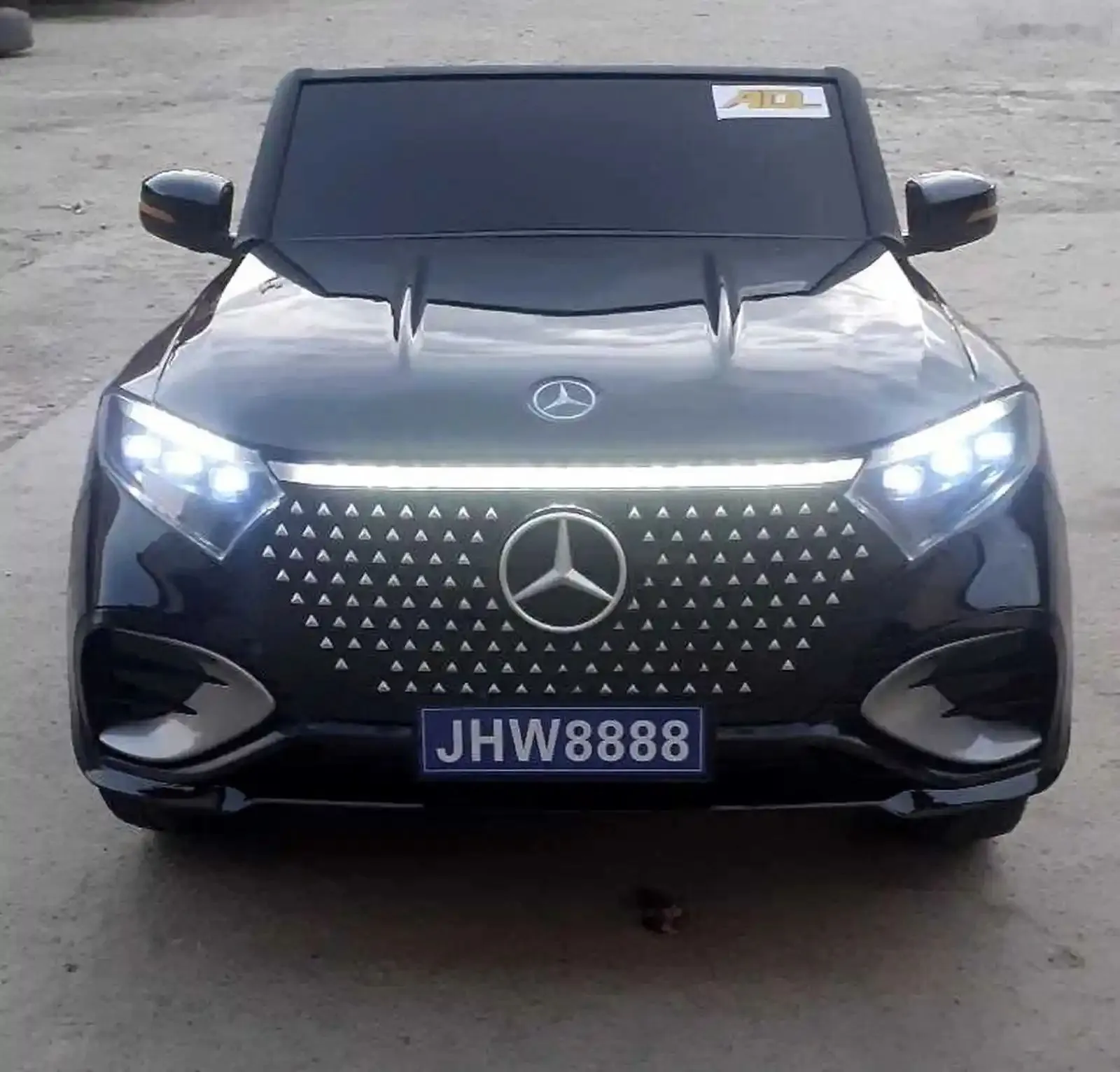 Детский электромобиль