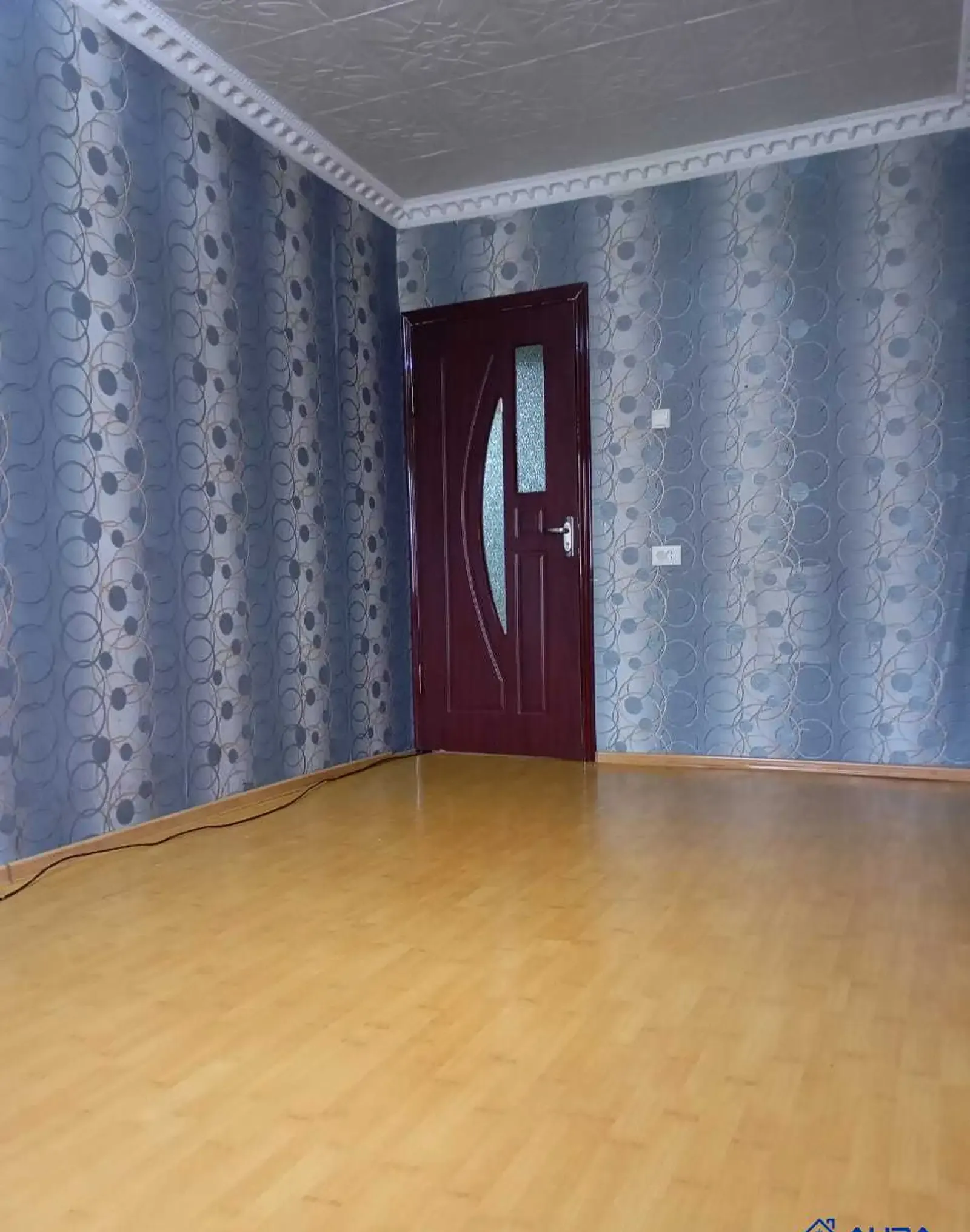 2-комн. квартира, 5 этаж, 70 м², Фирдавси, Цирк