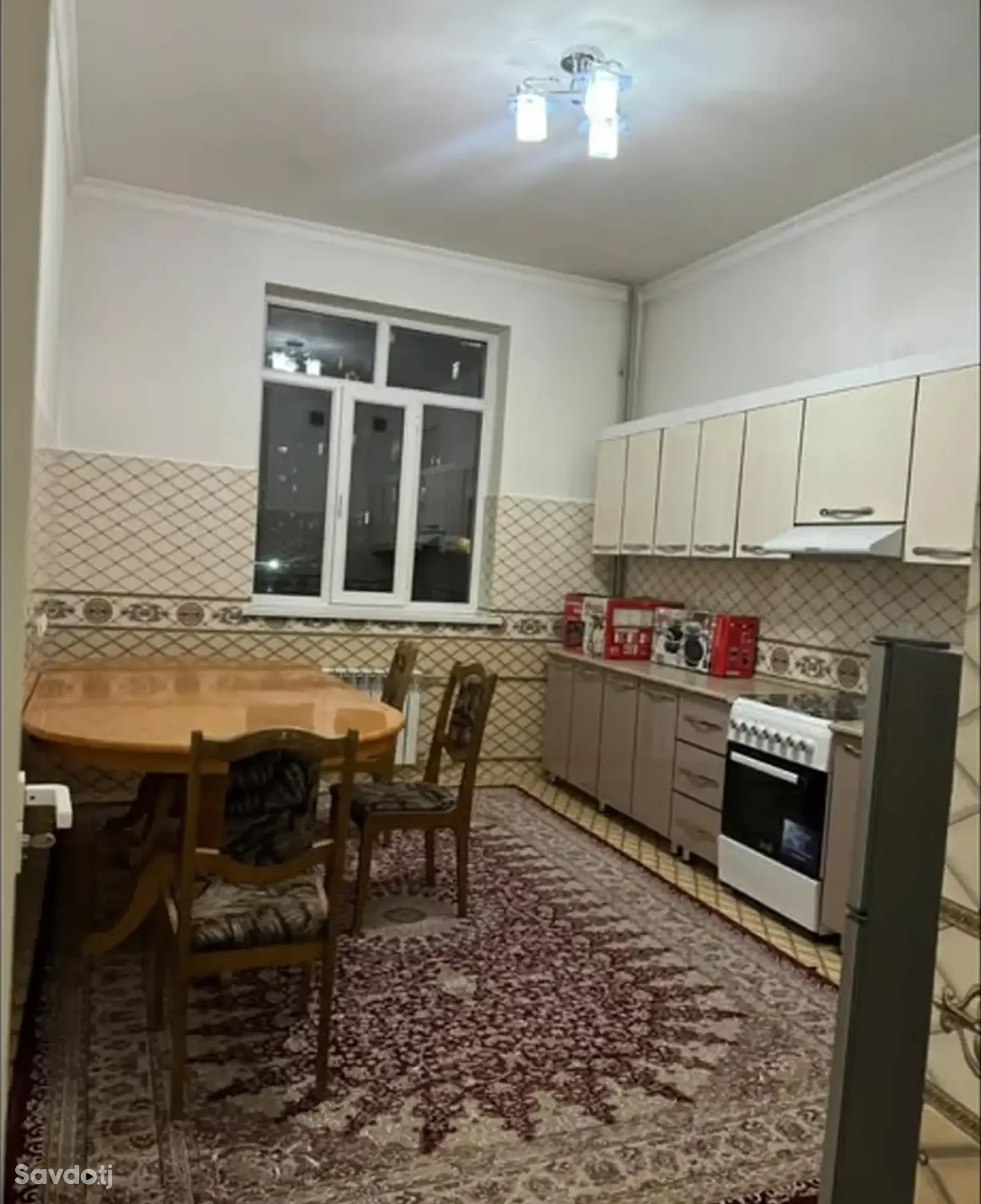 3-комн. квартира, 3 этаж, 100м², Сино