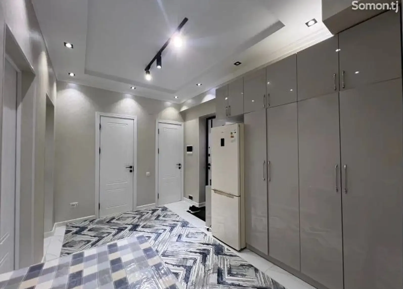 2-комн. квартира, 11 этаж, 54 м², Шохмансур