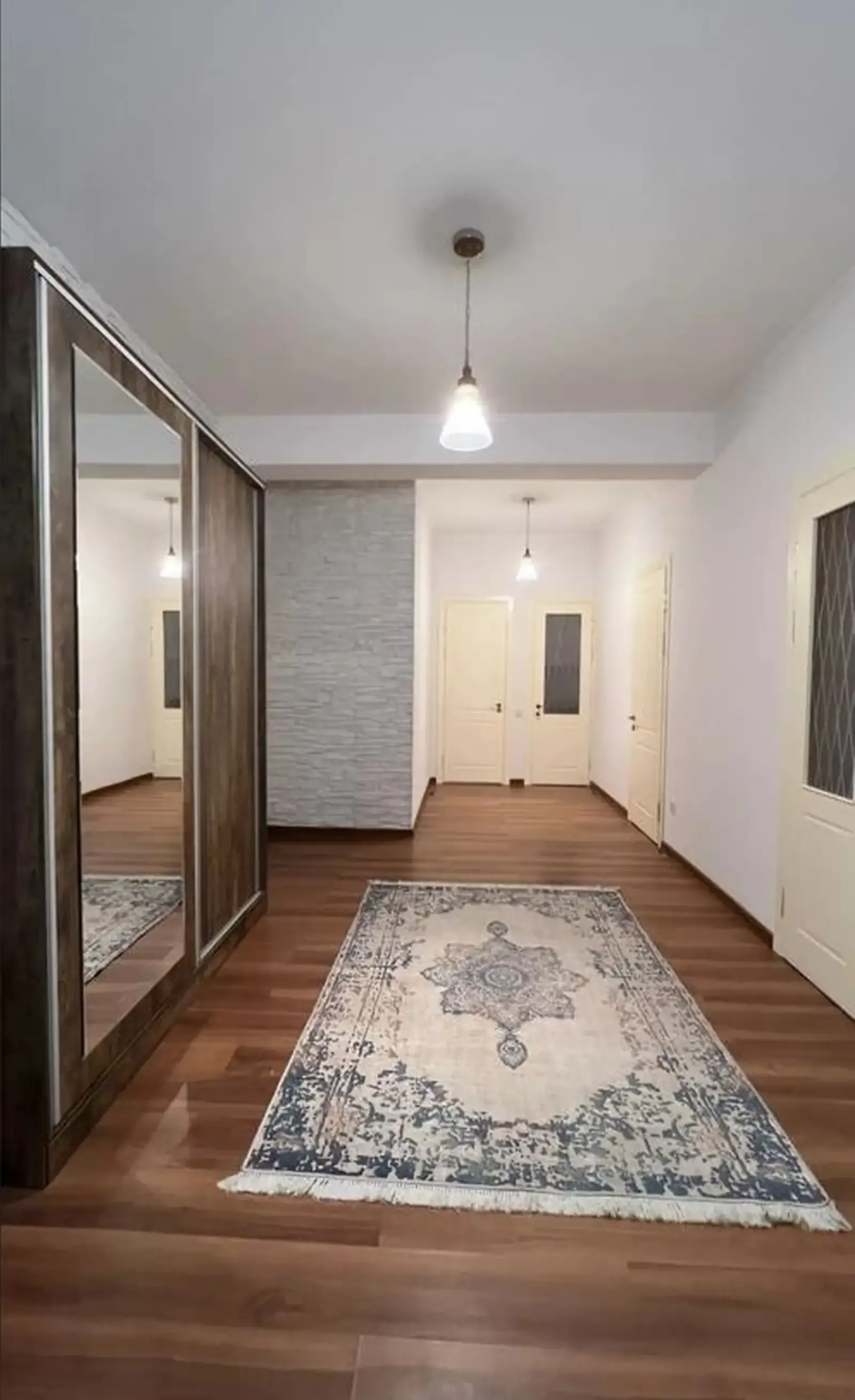 3-комн. квартира, 4 этаж, 101м², И Сомони