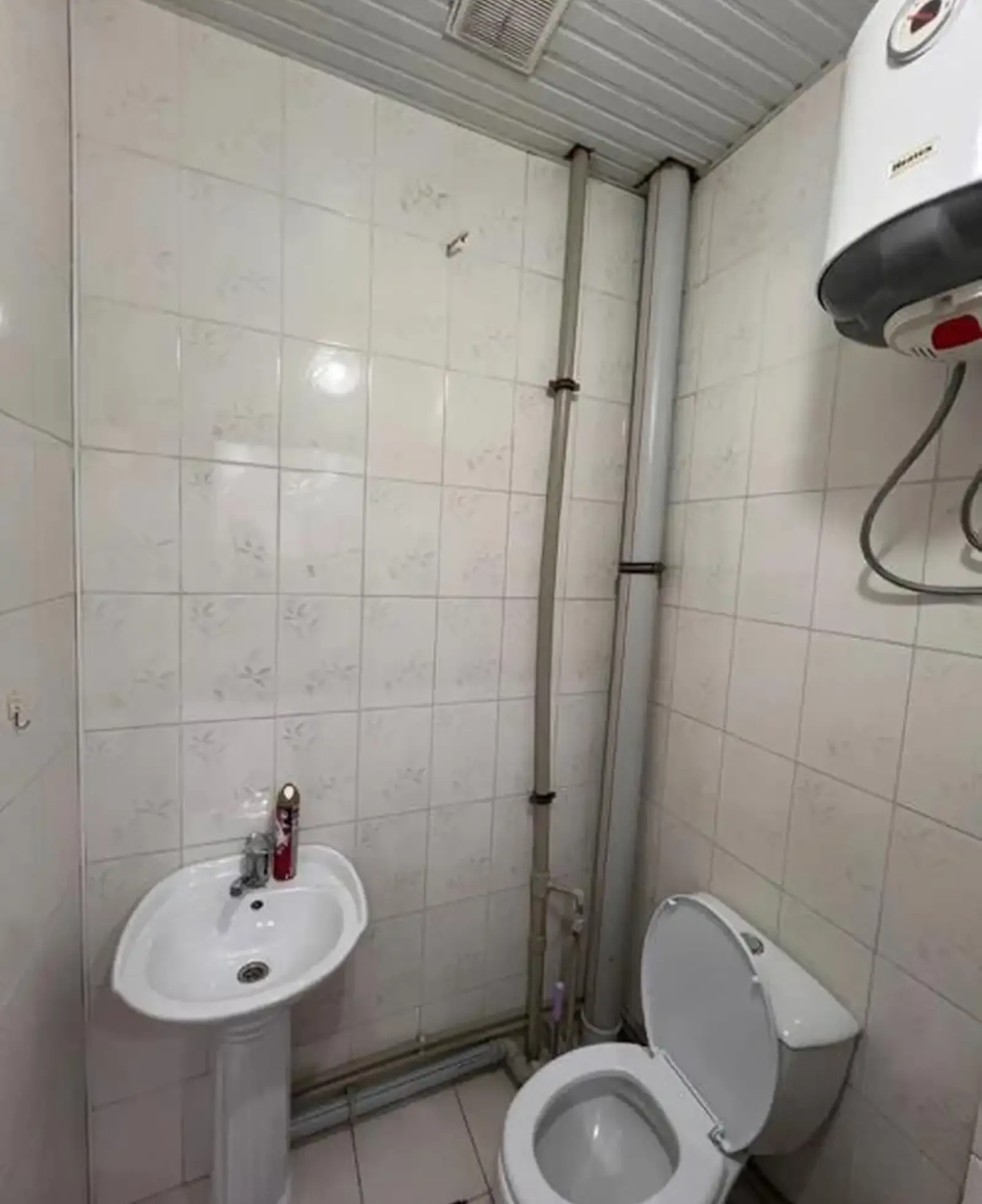2-комн. квартира, 2 этаж, 99м², Сомони