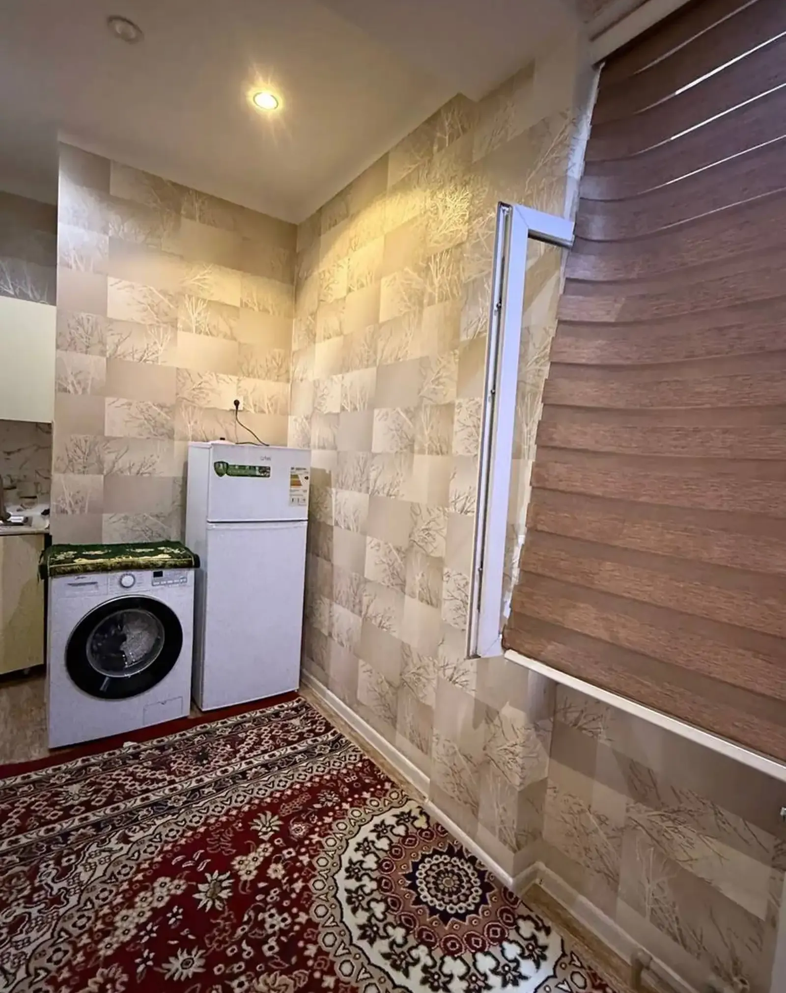 3-комн. квартира, 9 этаж, 90 м², Исмоили Сомони, Мехргон