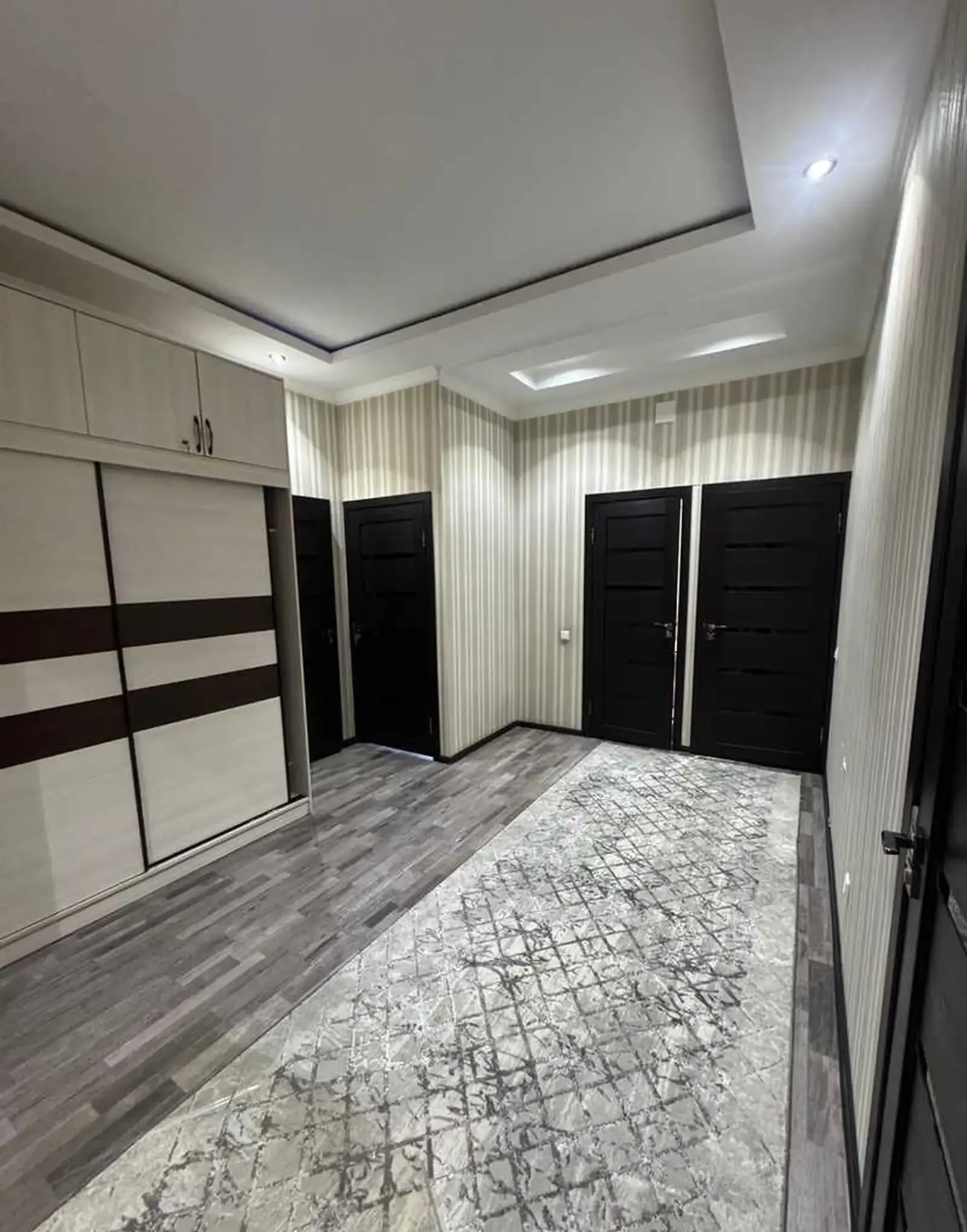 2-комн. квартира, 5 этаж, 80м², 84 МКР