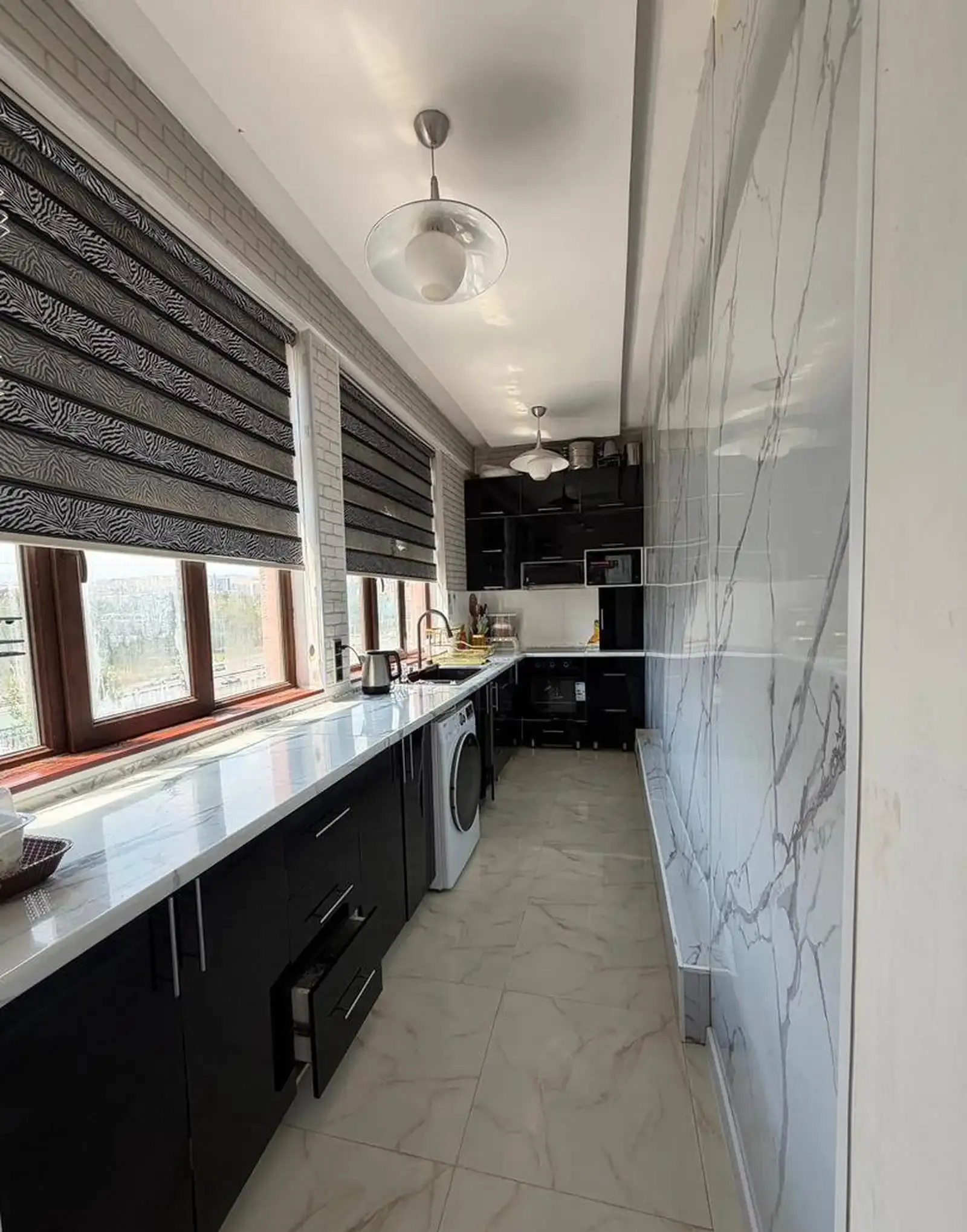 3-комн. квартира, 6 этаж, 100 м², 84мкр,Бари Милано Мода