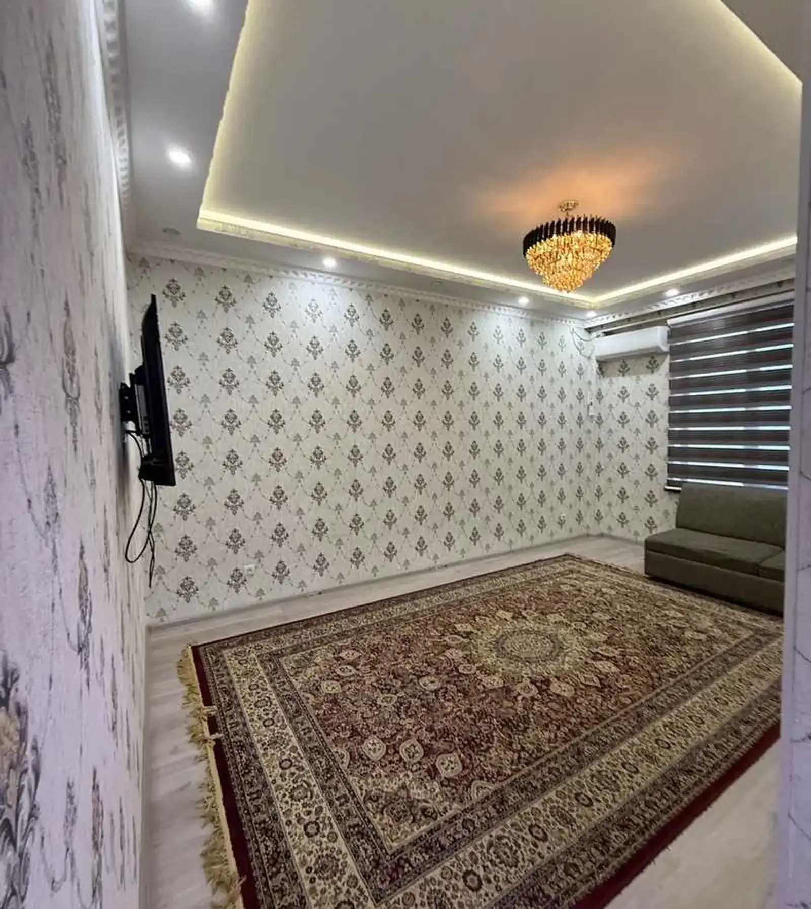 2-комн. квартира, 11 этаж, 60м², Кароболо