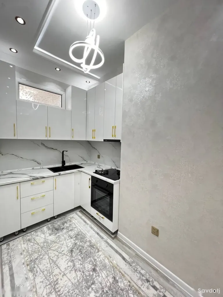 3-комн. квартира, 12 этаж, 76 м², сино