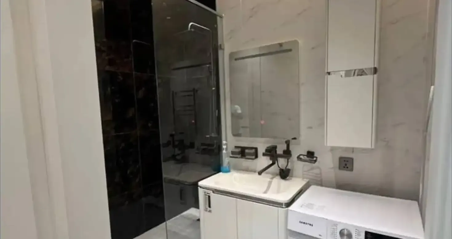 2-комн. квартира, 16 этаж, 90м², Шохмансур