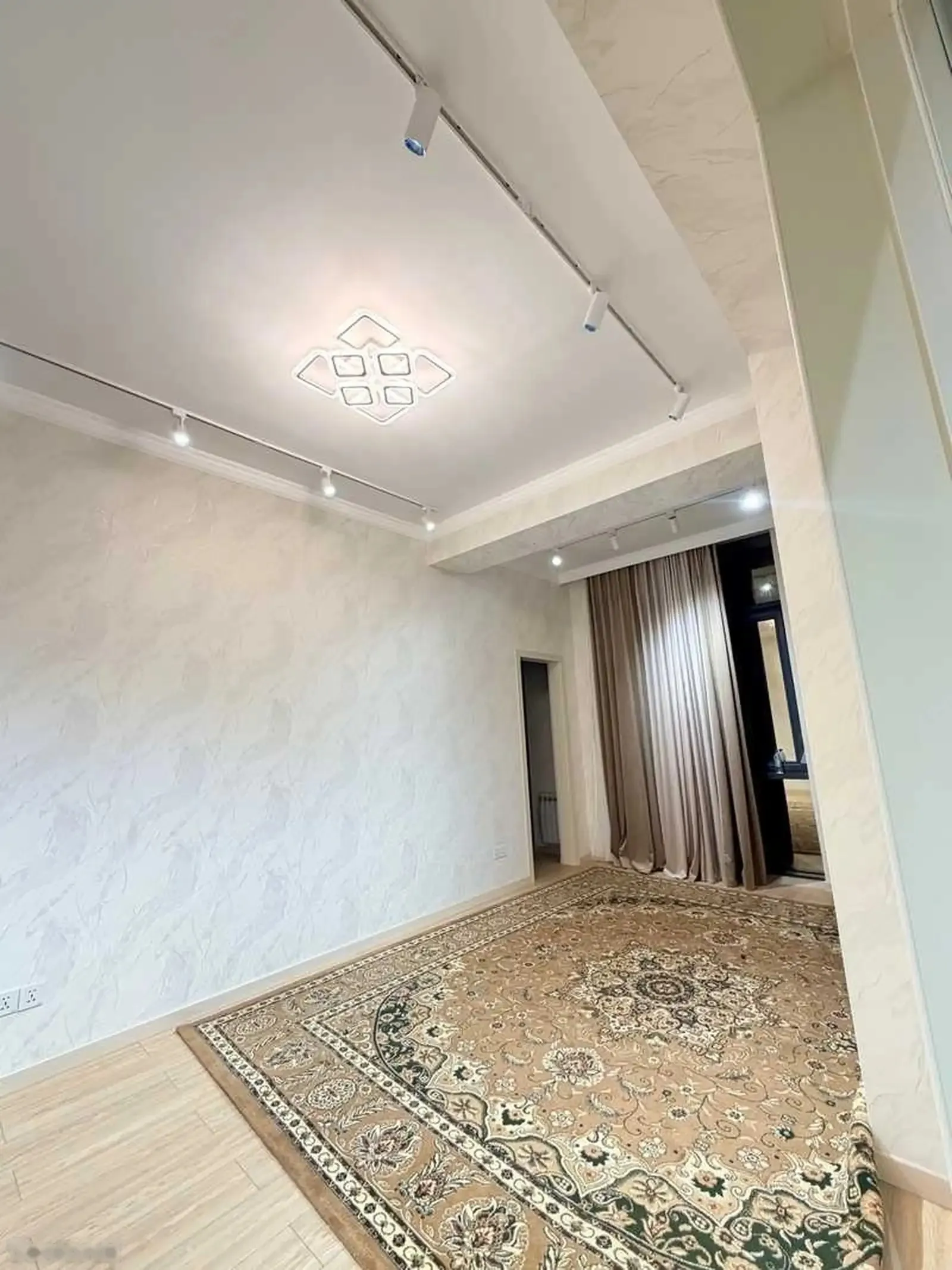 2-к квартира, 6 этаж, 58 м², скорый