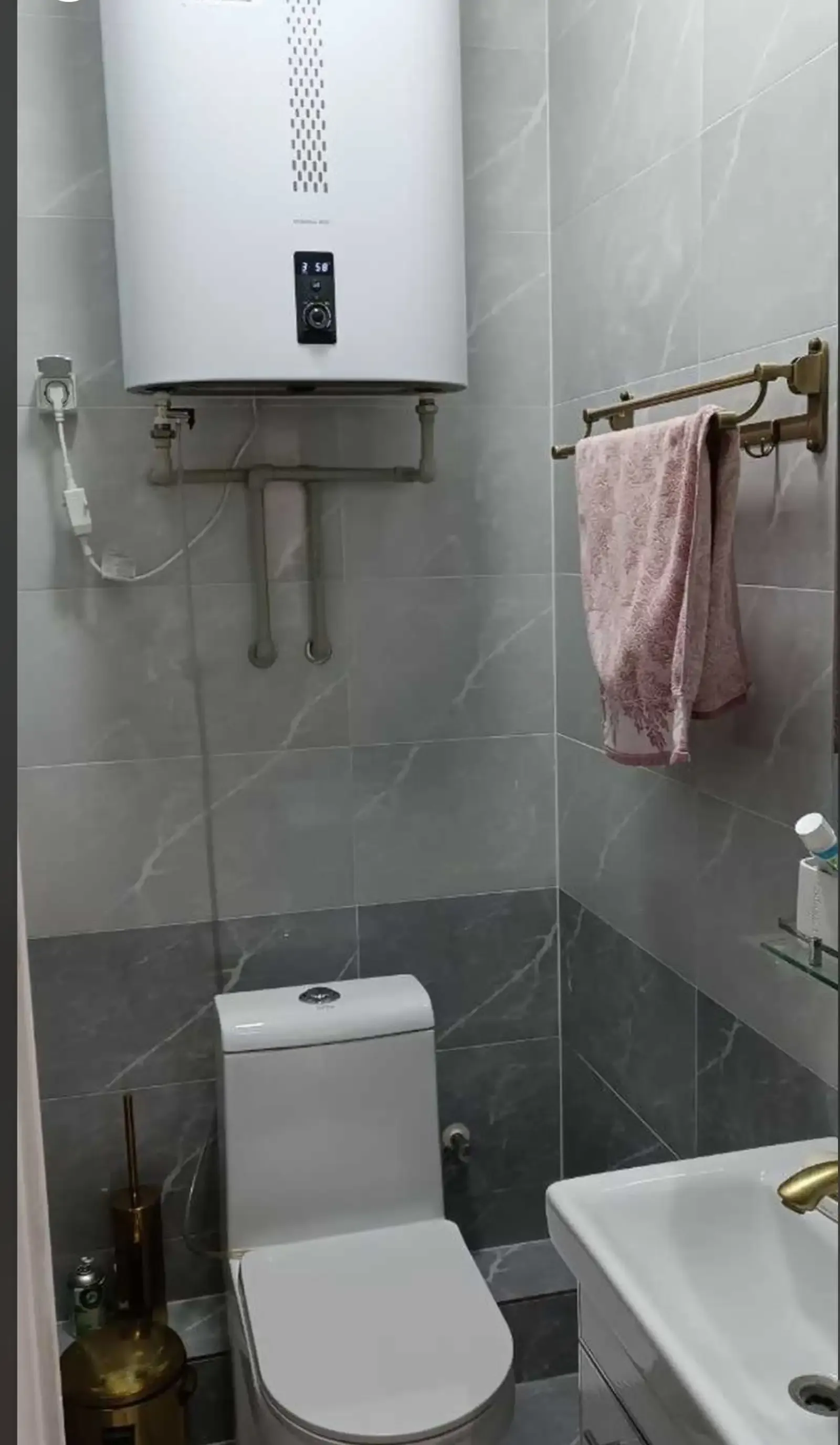 2-комн. квартира, 6 этаж, 60м², сино