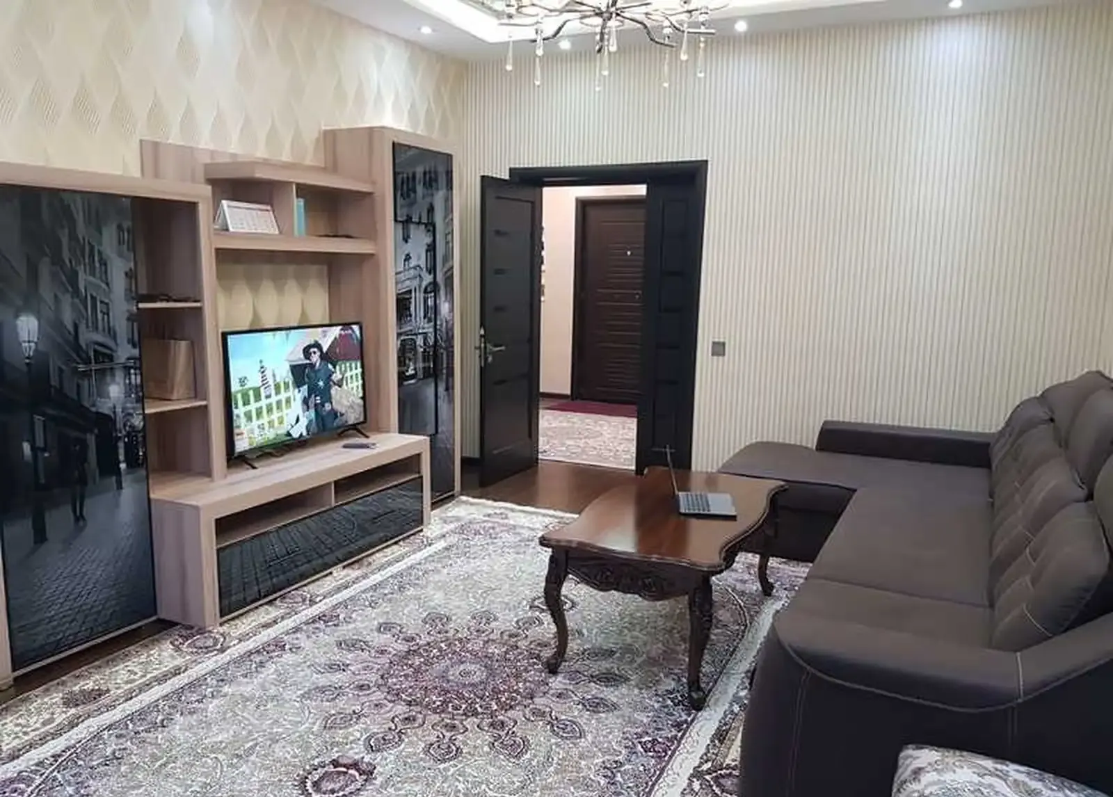 4-комн. квартира, 4 этаж, 130м², И.Сомони
