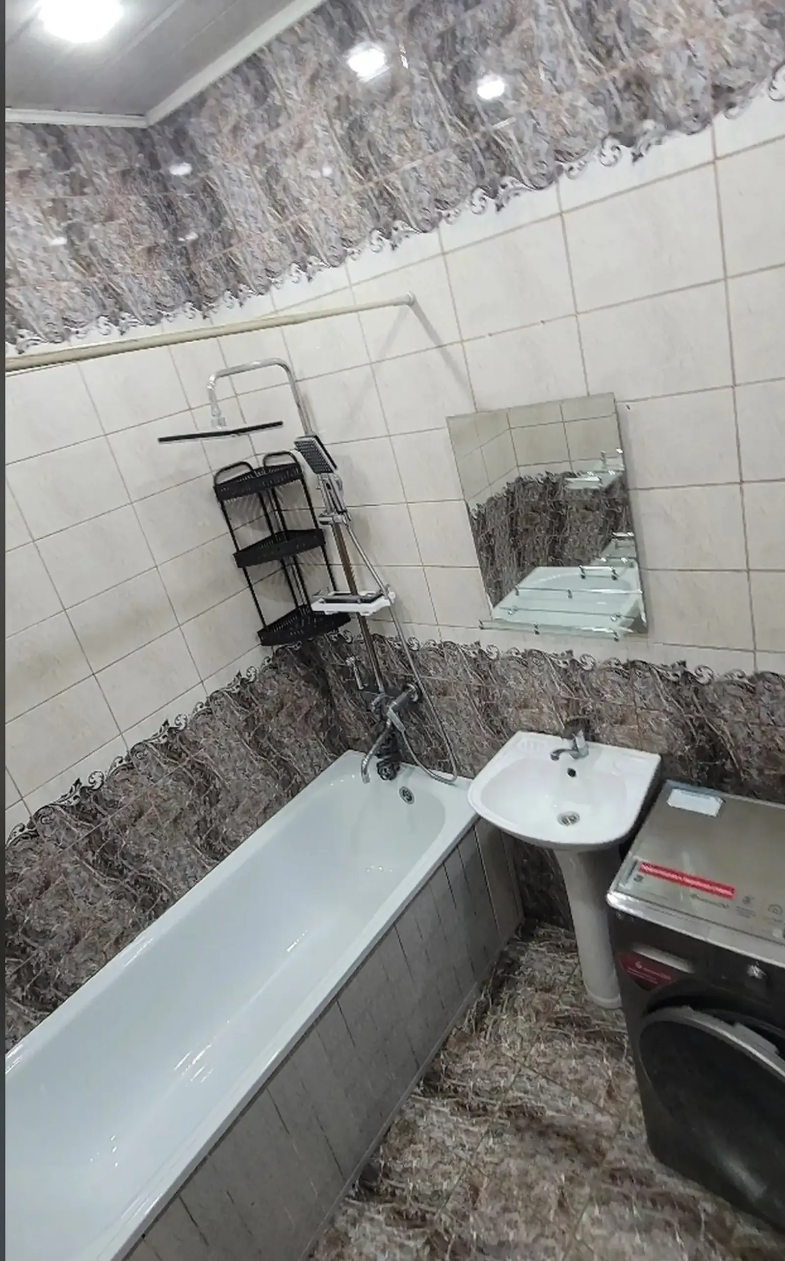 3-комн. квартира, 3 этаж, 108м², Шохмансур