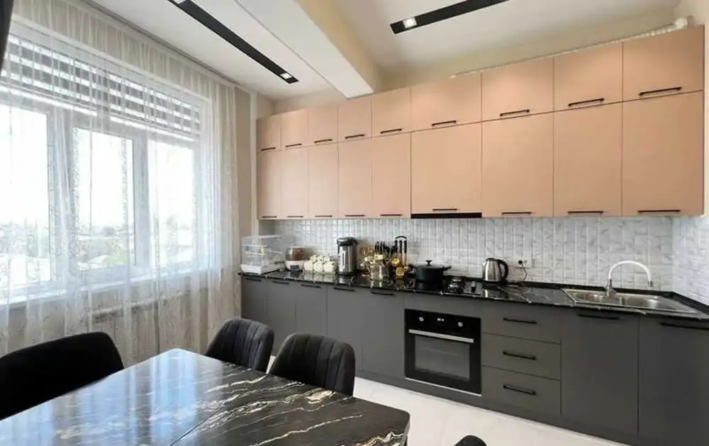 2-комн. квартира, 3 этаж, 85 м², шохмансур