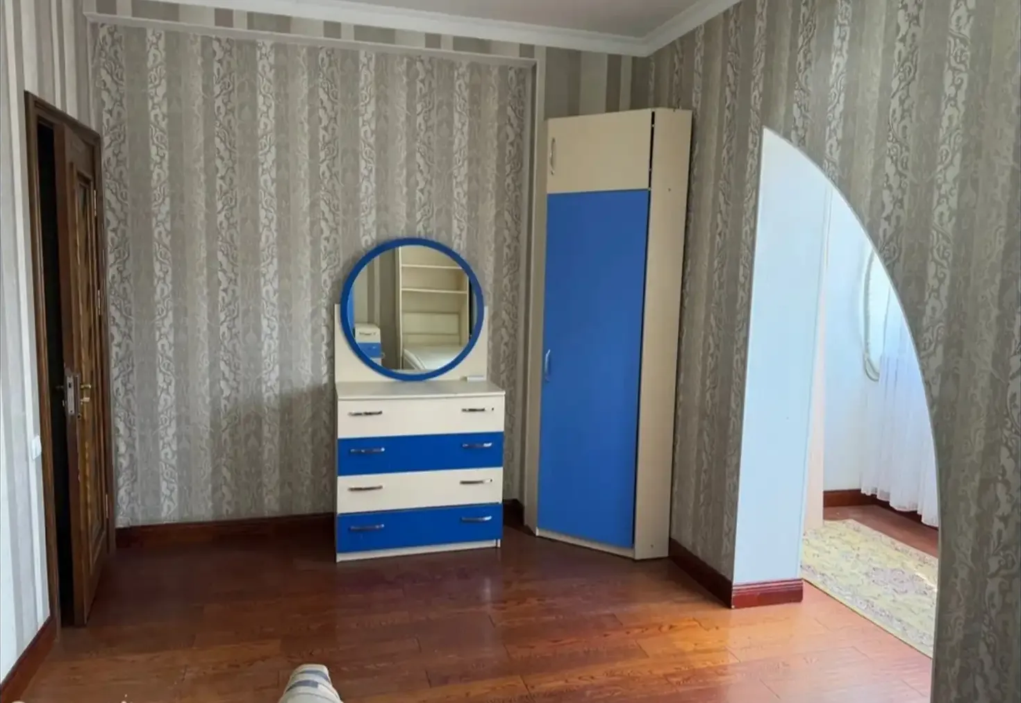4-комн. квартира, 5 этаж, 120м², Сомони