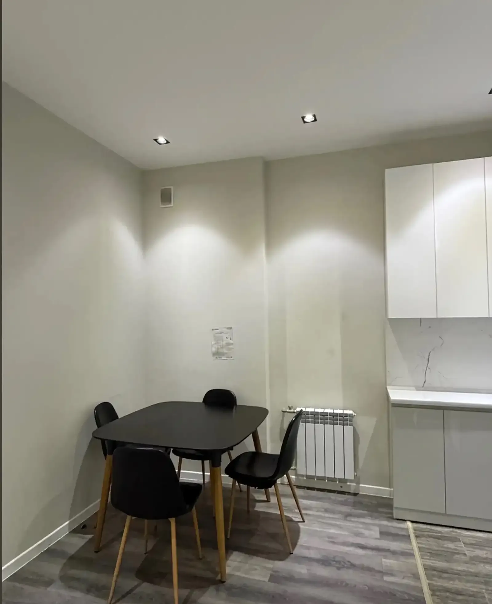 3-комн. квартира, 5 этаж, 82м², сино