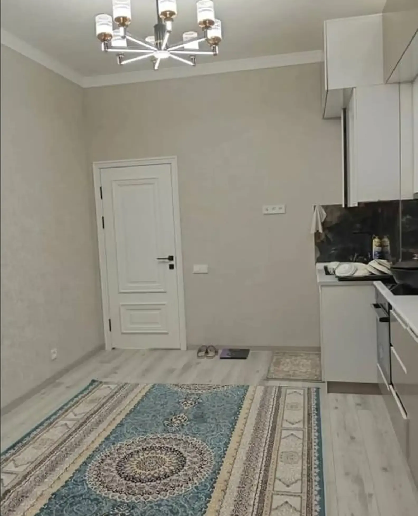 2-комн. квартира, 9 этаж, 60м², Шохмансур