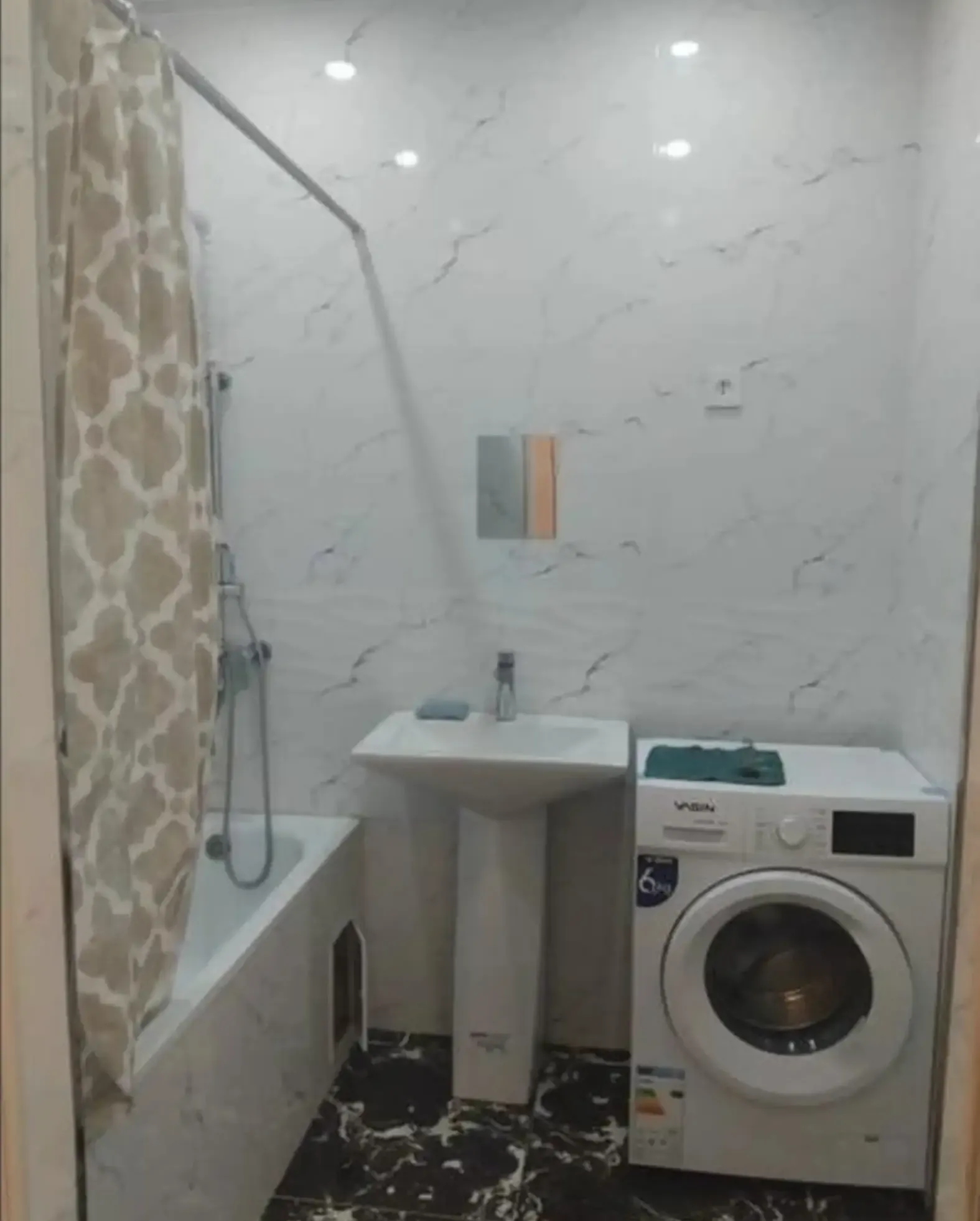 2-комн. квартира, 10 этаж, 67м², Шохмансур