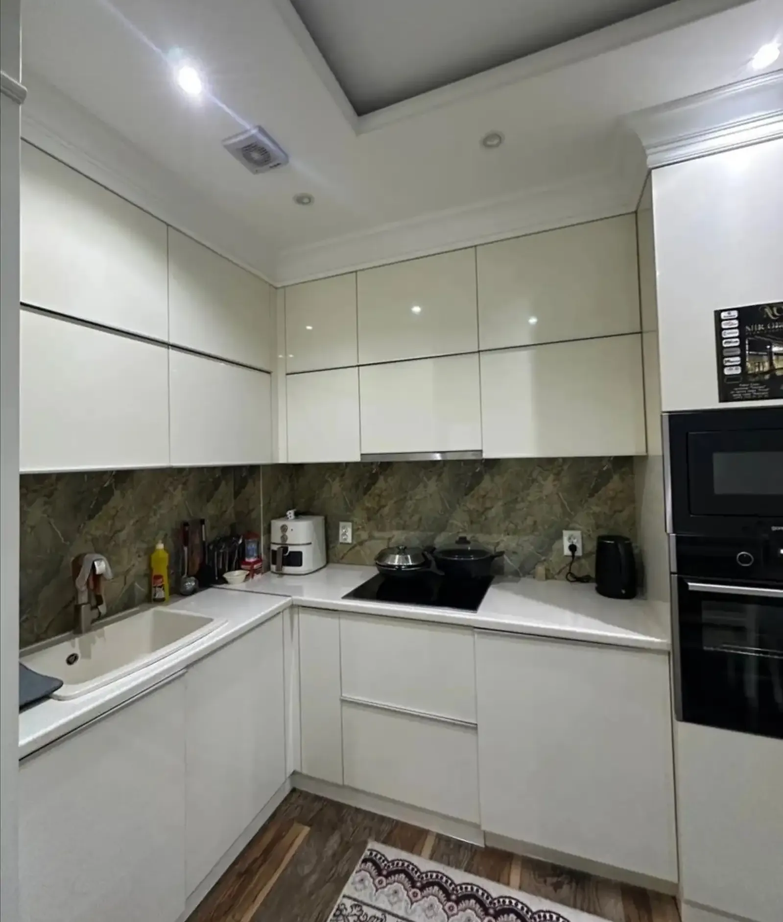 2-комн. квартира, 10 этаж, 62 м², Фирдавси