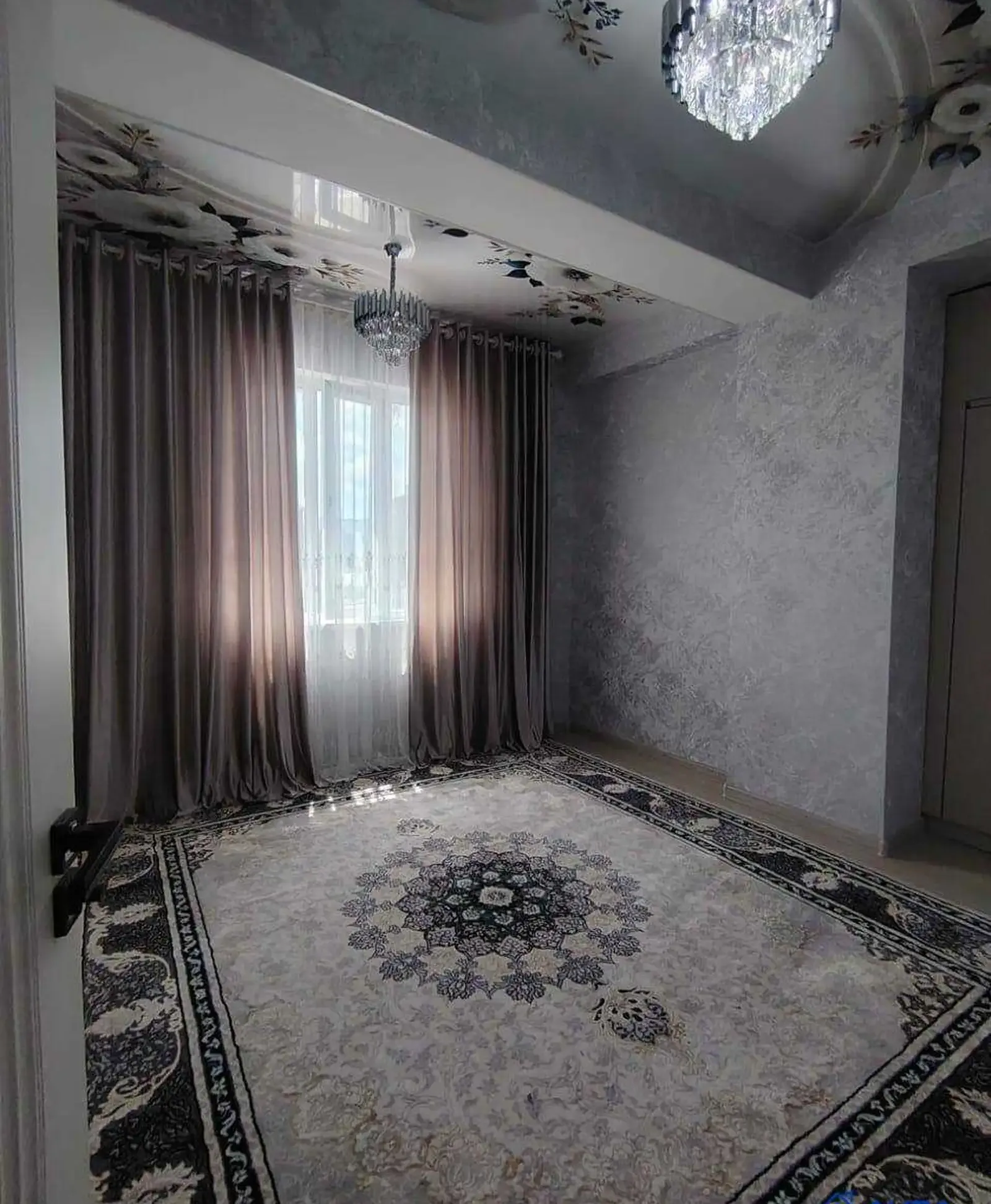3-комн. квартира, 5 этаж, 73 м², Фирдавси