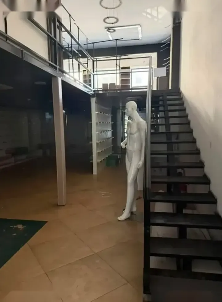Помещение под свободное назначение, 80м², Шохмансур