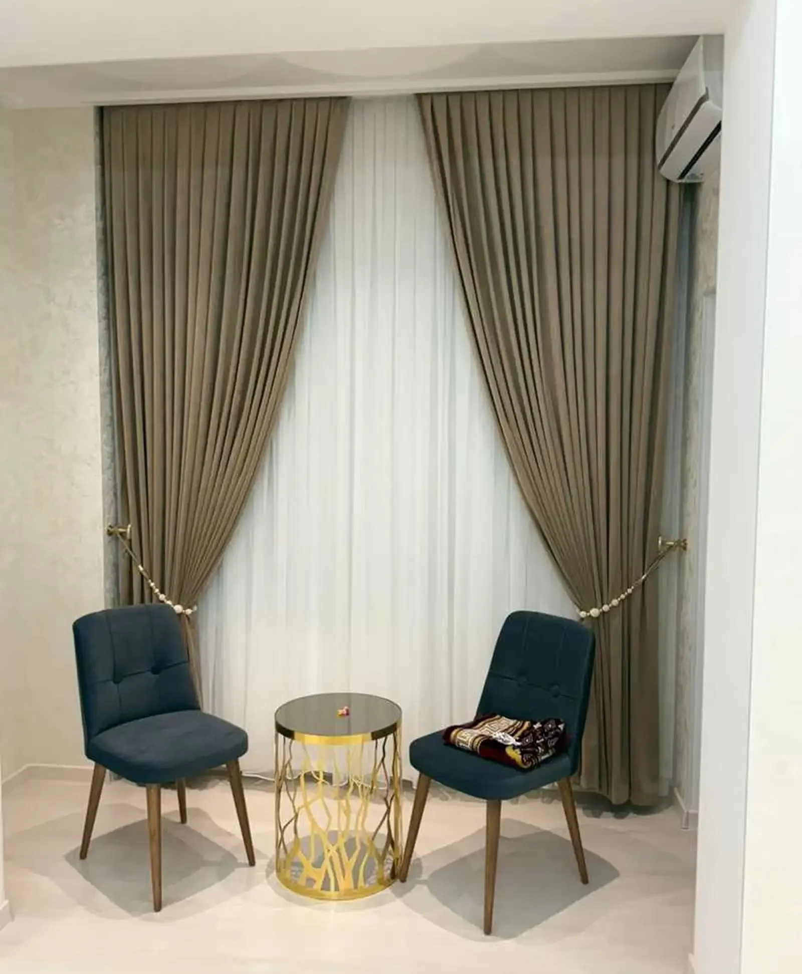 3-комн. квартира, 12 этаж, 120м², Шохмансур релакс