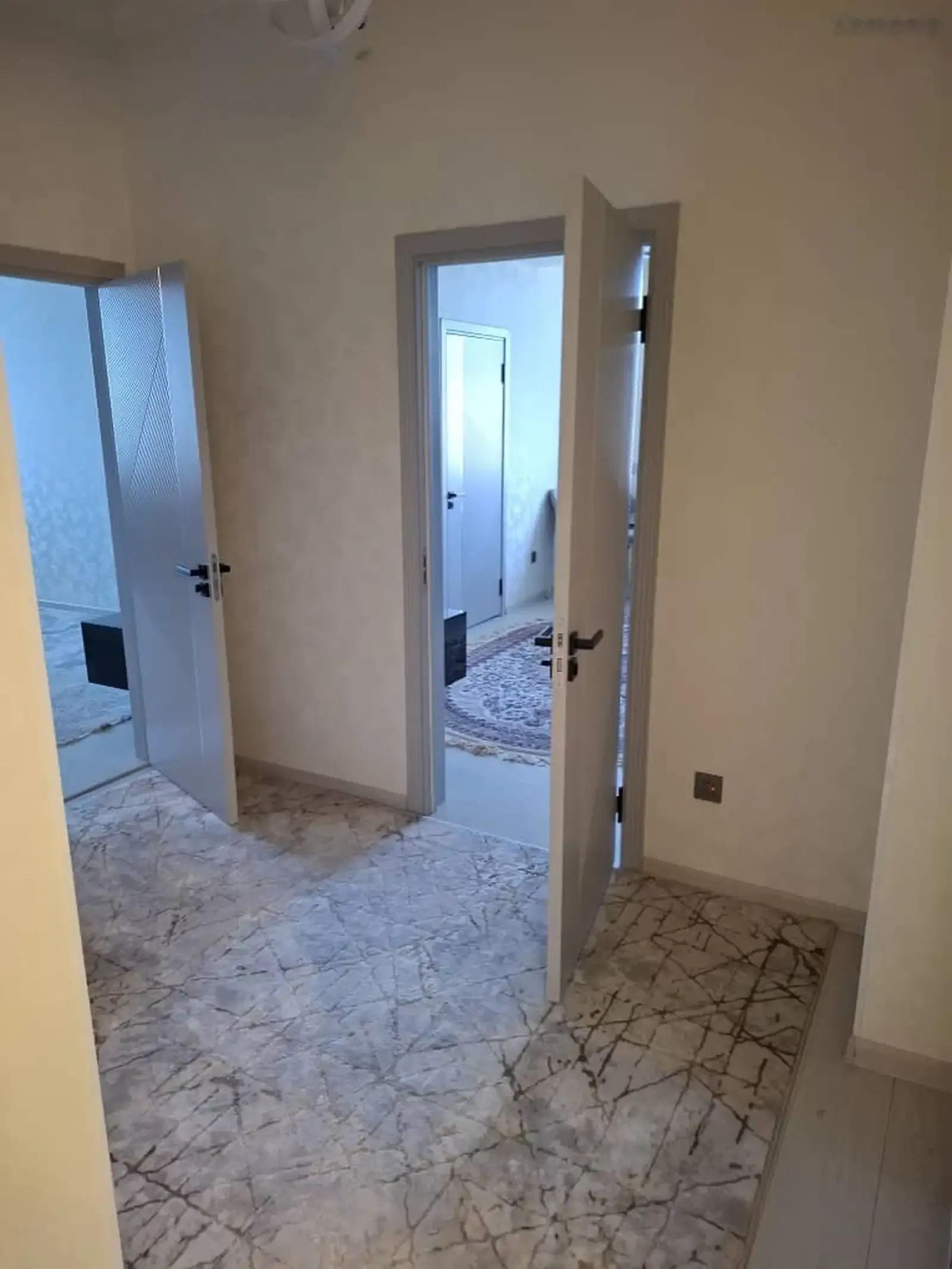 2-к квартира, 12 этаж, 70 м², Аэропорт