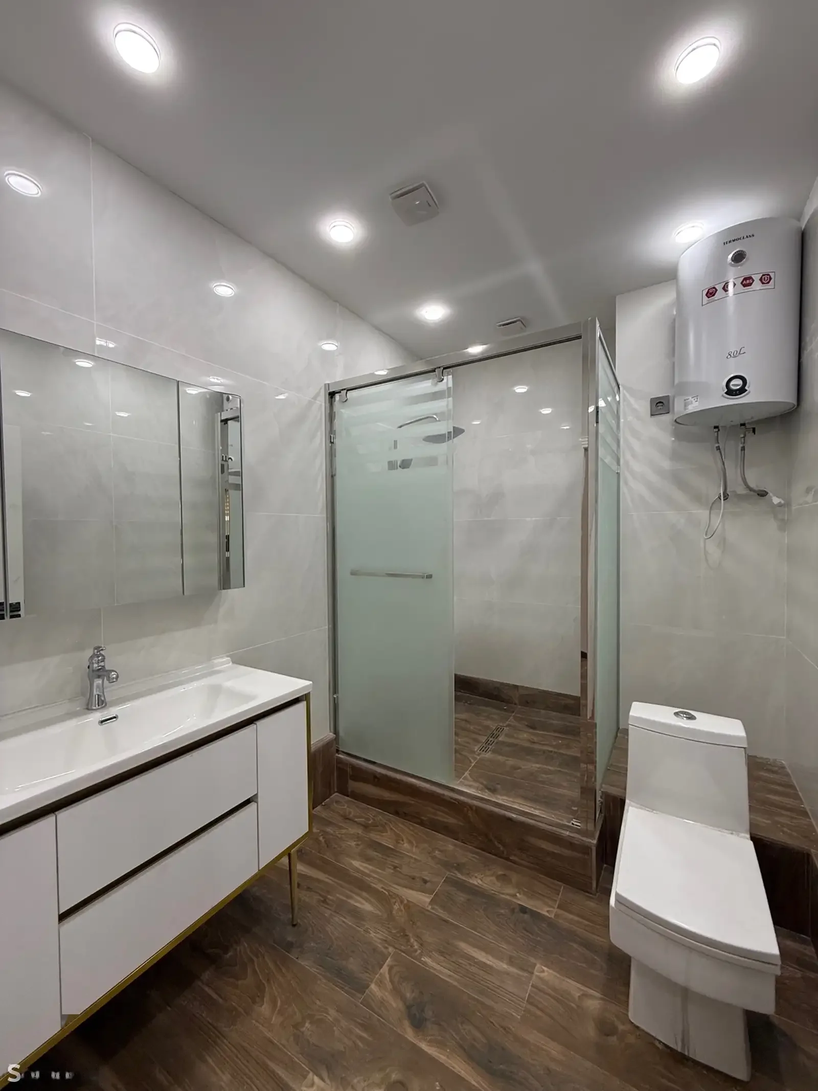 3-комн. квартира, 13 этаж, 140 м², Спартак, Алиф банк, УУР, Жасмин, Район Исмоили Сомони — фото 7
