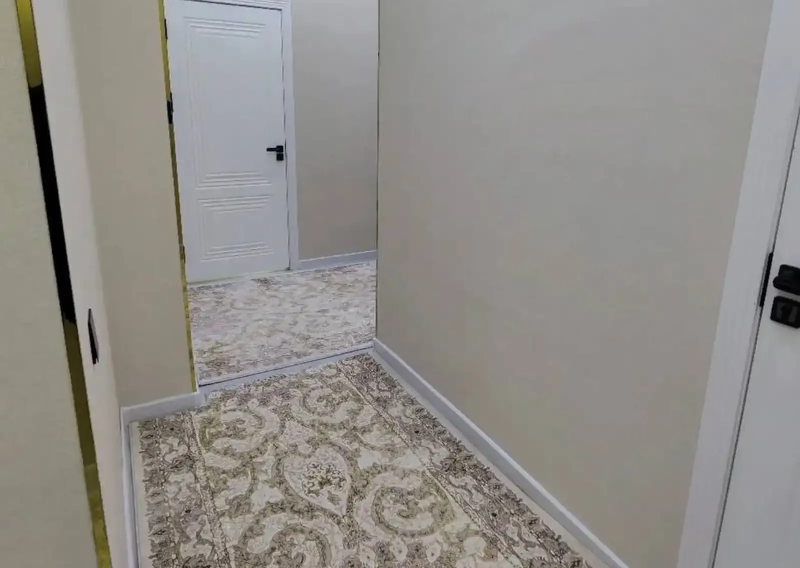 2-комн. квартира, 13 этаж, 64 м², Шохмансур