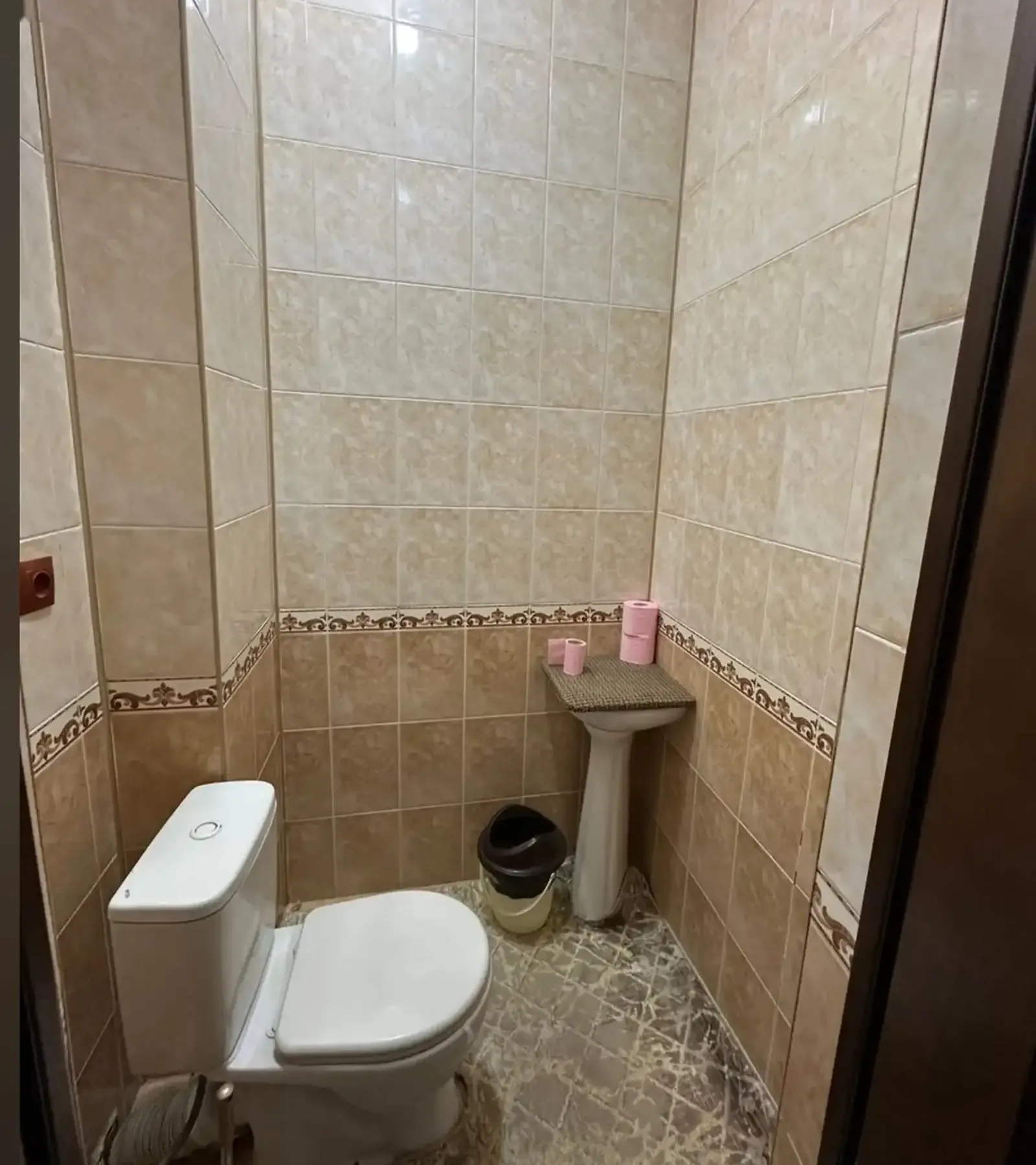 2-комн. квартира, 8 этаж, 70м², сино