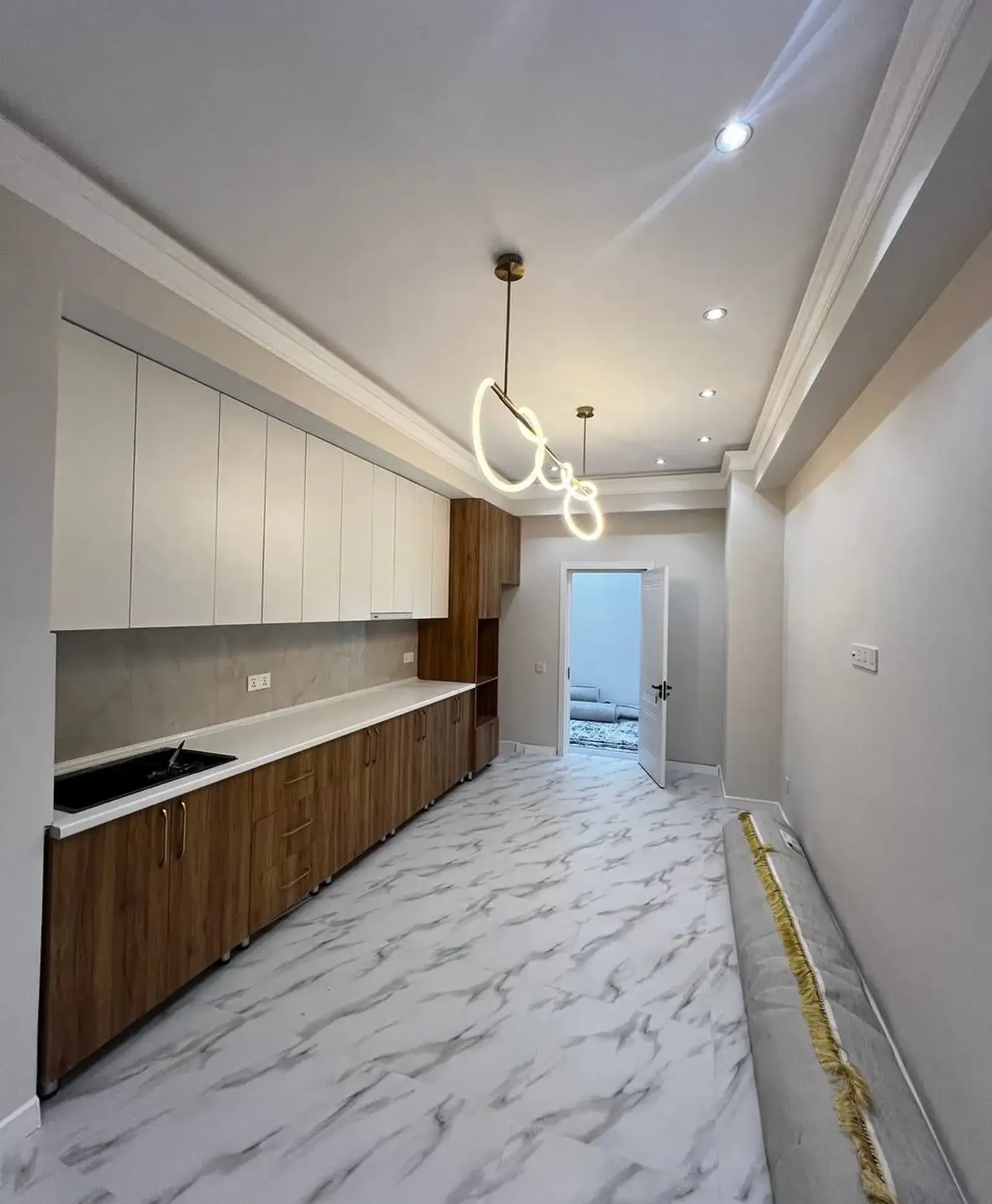 2-комн. квартира, 11 этаж, 94 м², Исмоили Сомони парки Алишер Навои