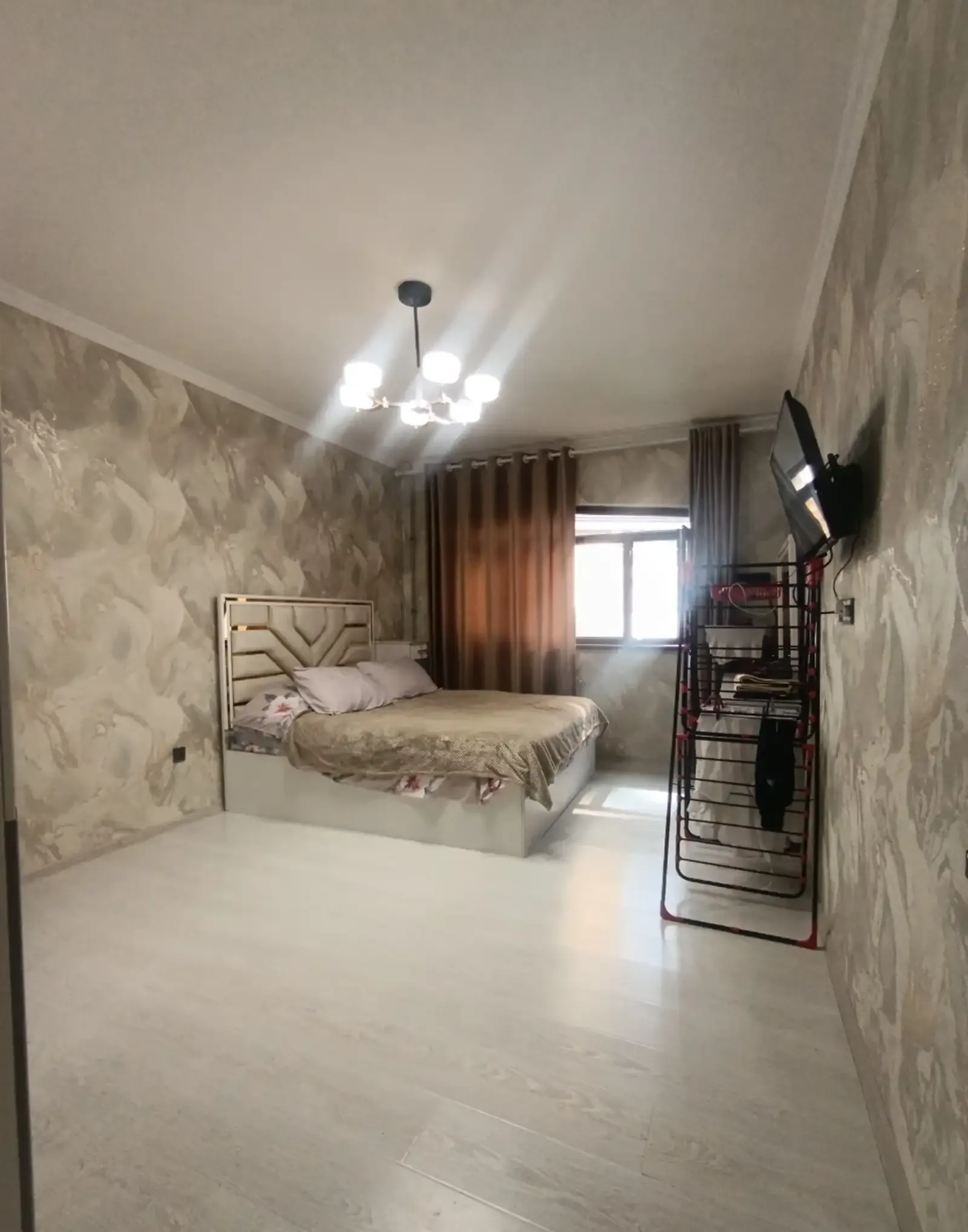 2-комн. квартира, 2 этаж, 70 м², Фирдавси, Молодёжный Бетонка