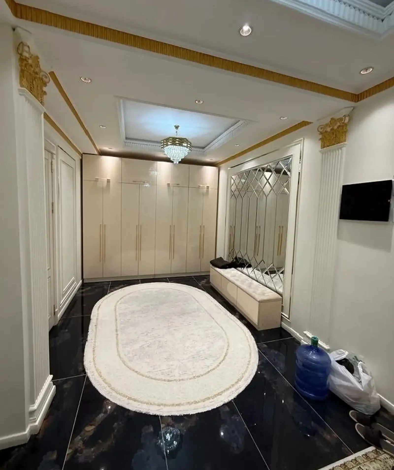 2-комн. квартира, 13 этаж, 77 м², Шохмансур