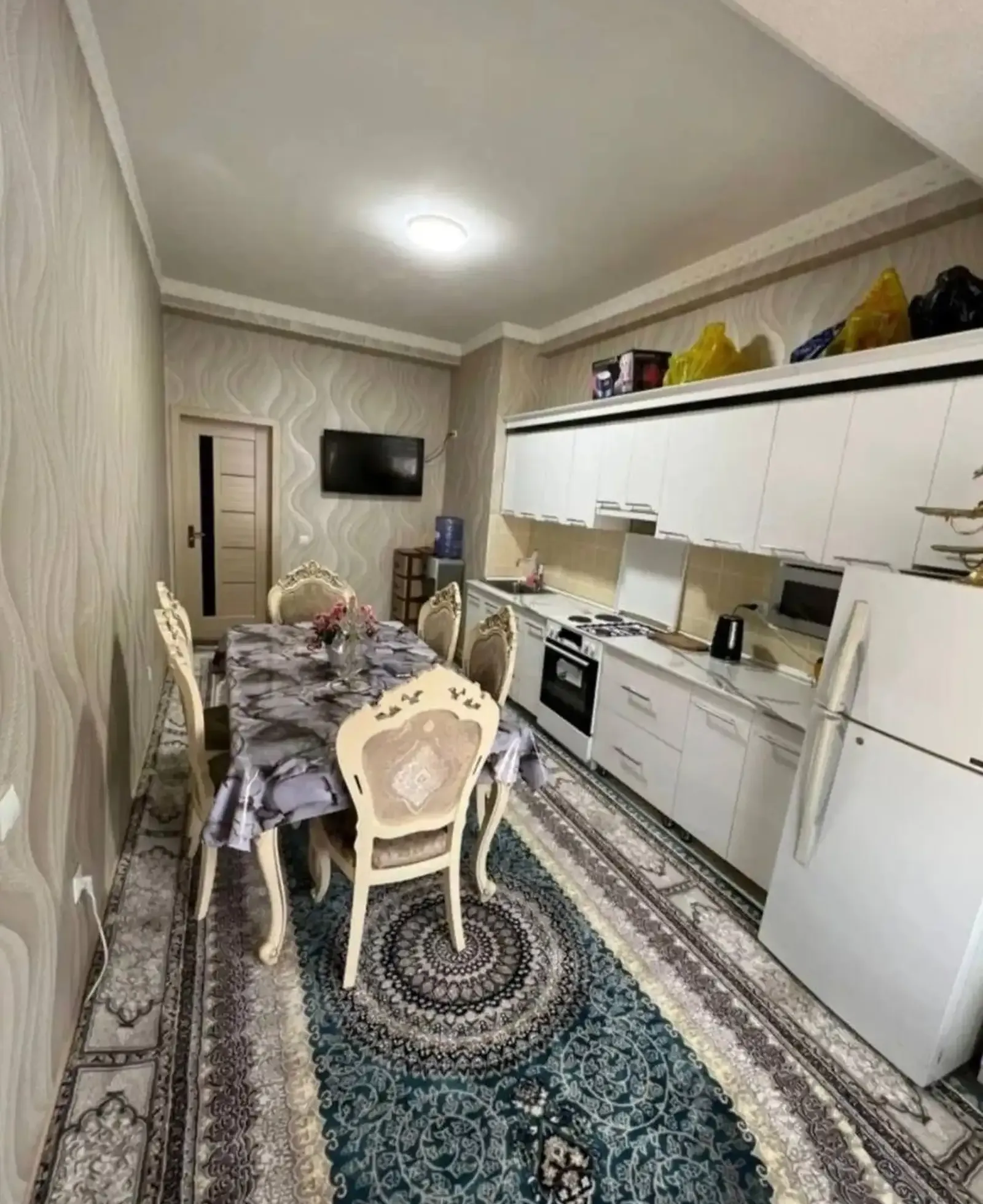 2-комн. квартира, 9 этаж, 86 м², Сино