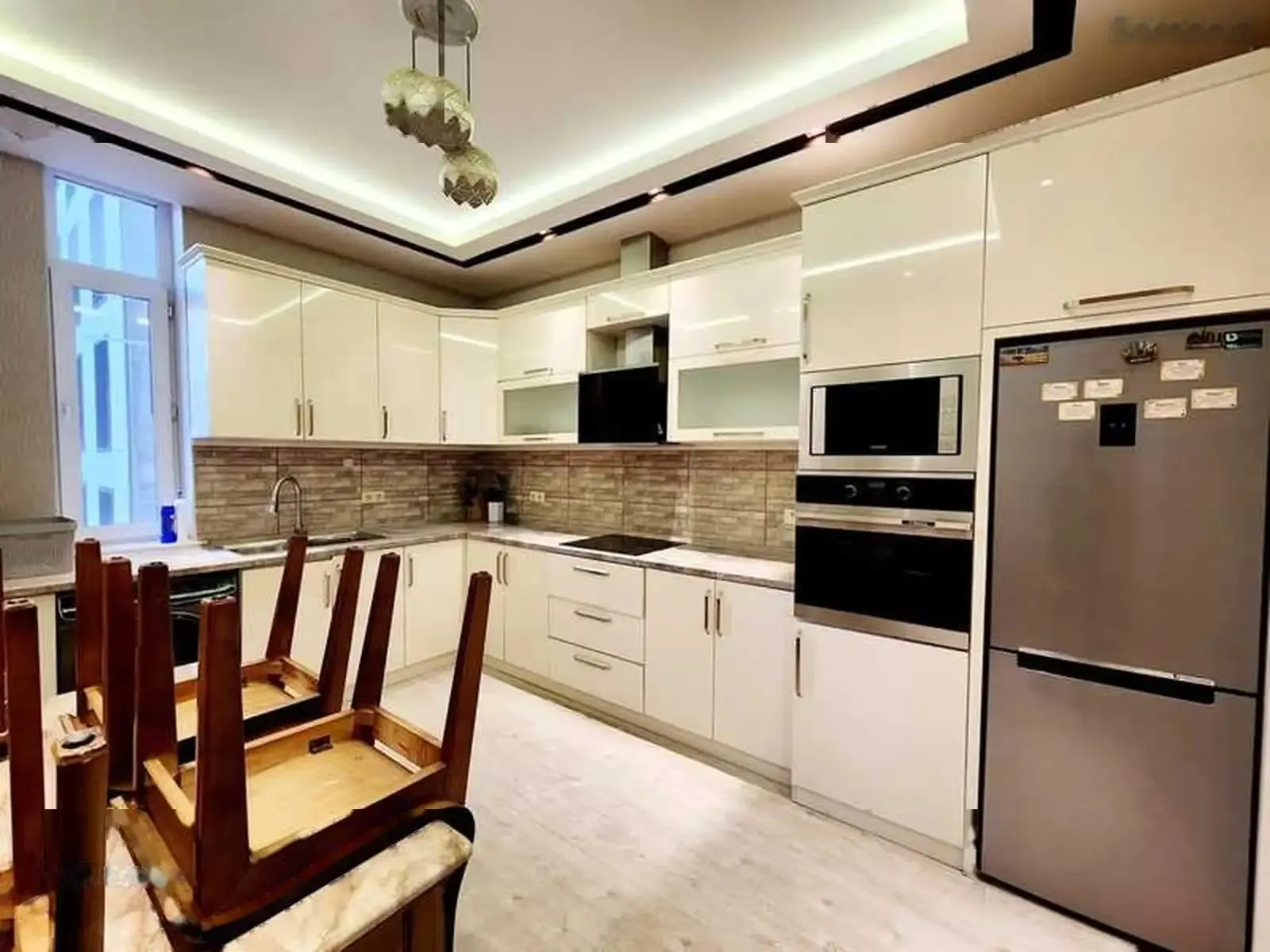 3-к квартира, 5 этаж, 130 м², н.И. Сомони