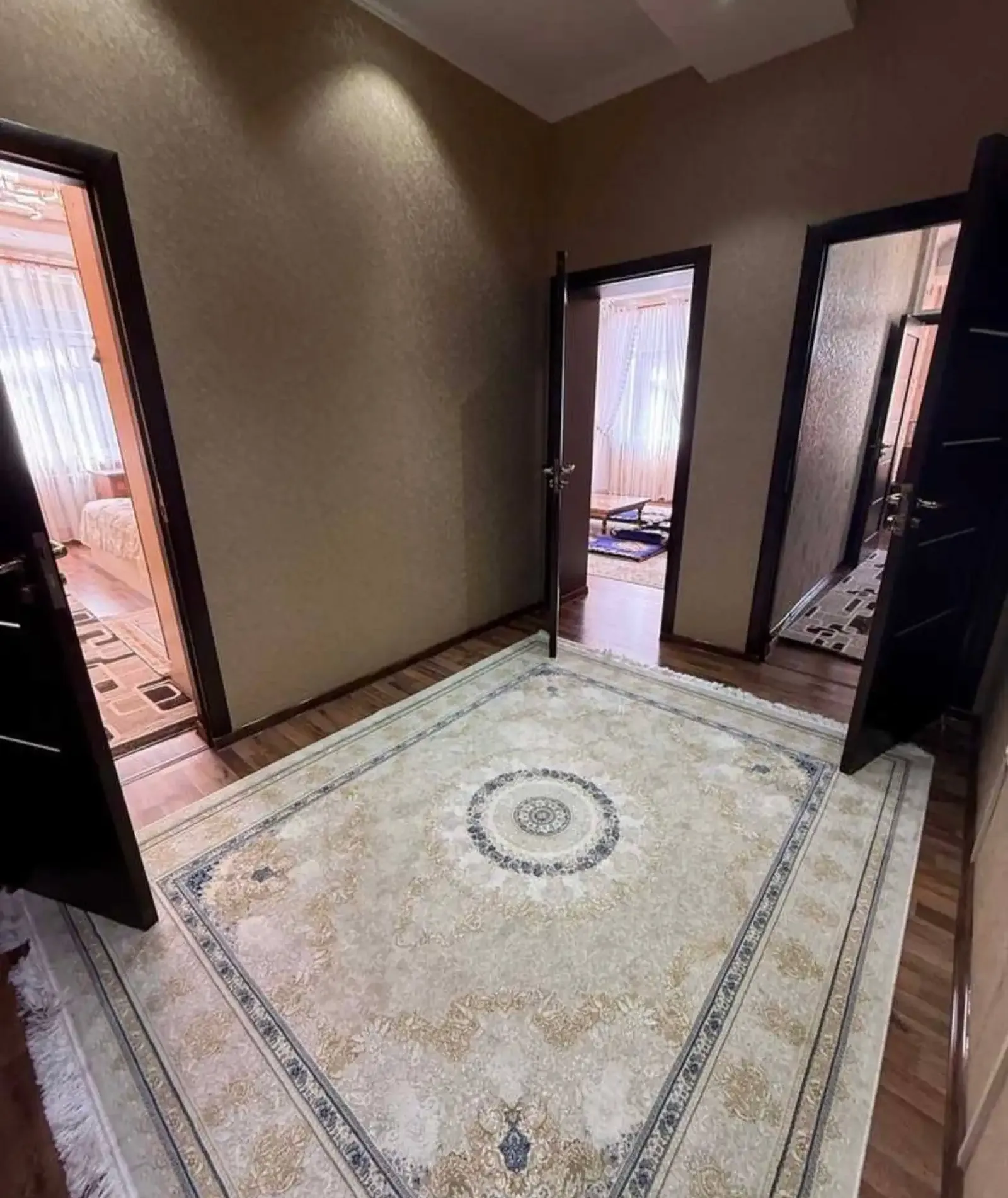 3-комн. квартира, 5 этаж, 82 м², Сино Казокон