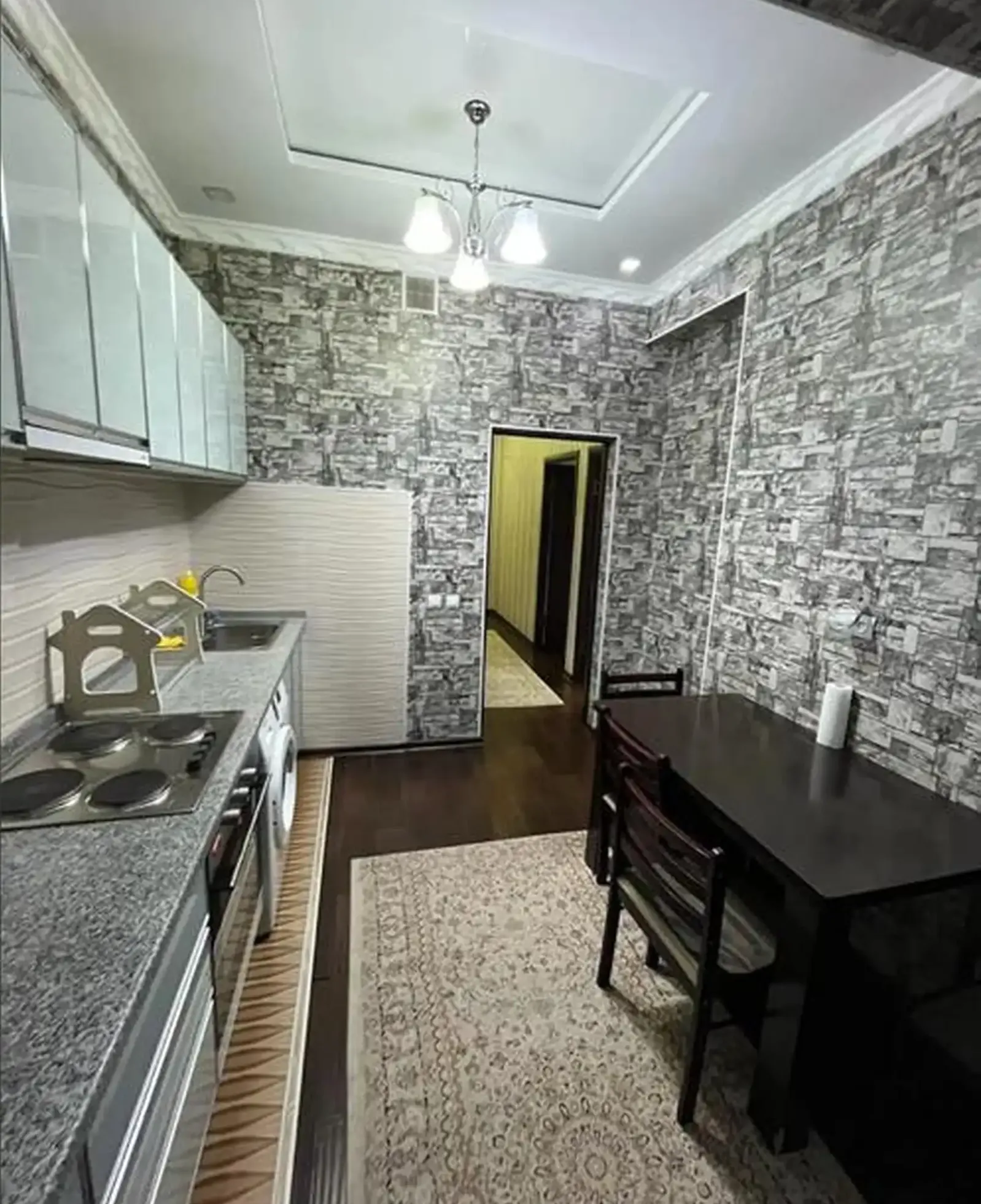 2-комн. квартира, 11 этаж, 79м², Сомони