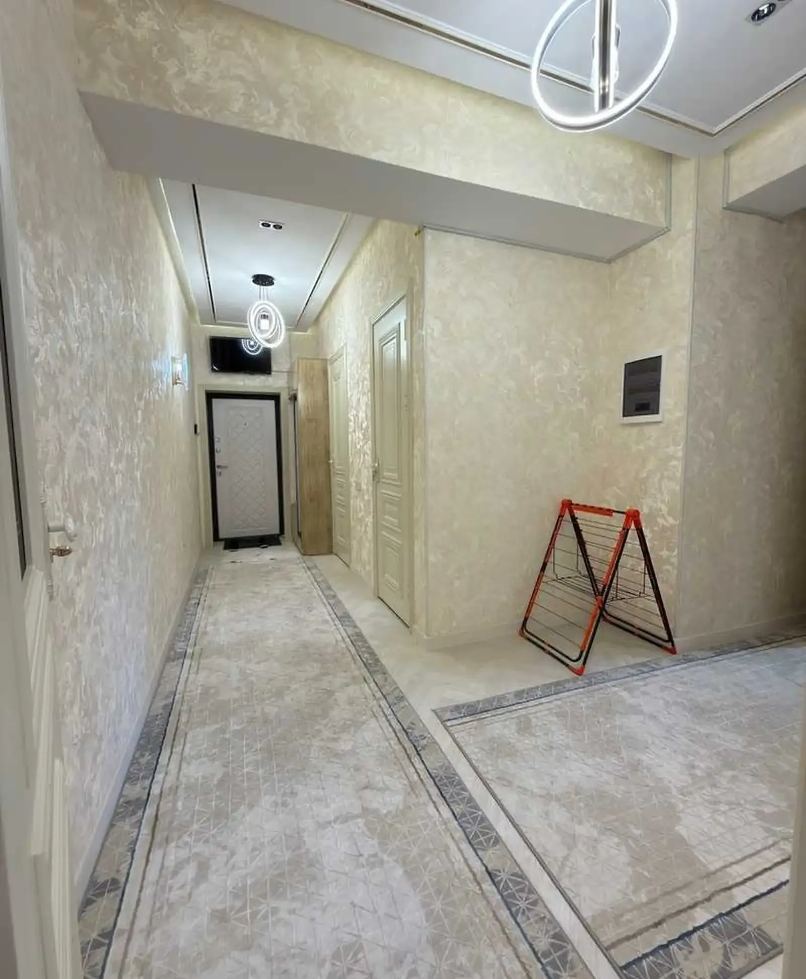 3-комн. квартира, 4 этаж, 80м², Улица Шириншох Шотемура, 75/2