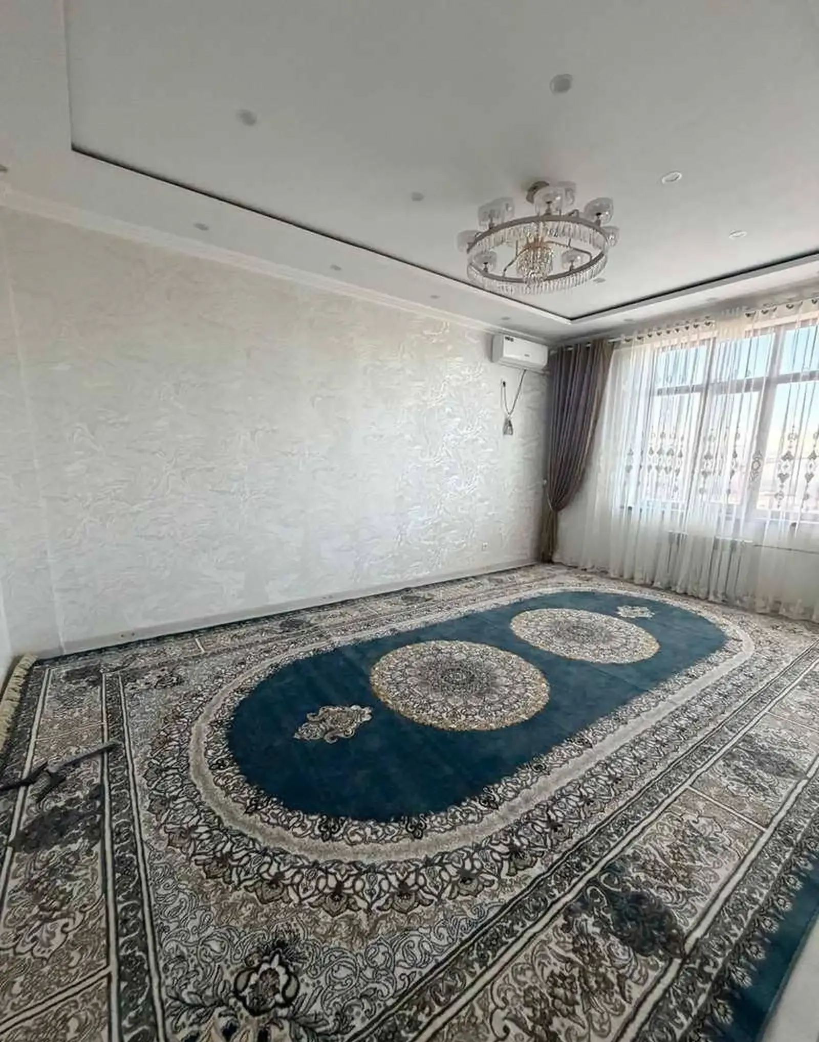 3-комн. квартира, 11 этаж, 100 м², Шоҳмансур
