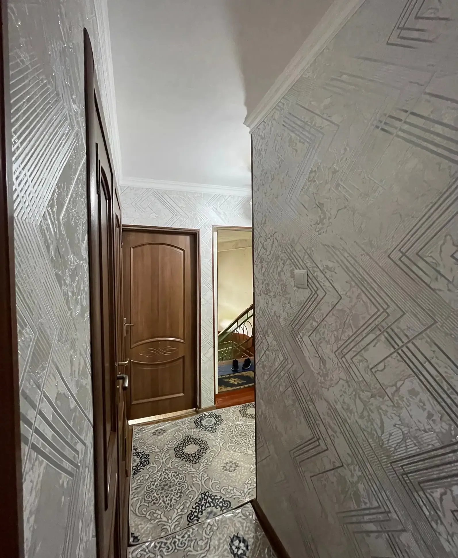 2-комн. квартира, 5 этаж, 51 м², Сино, 101 мкр, Акома