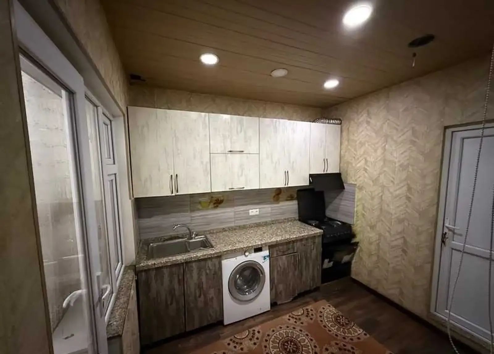 4-к квартира, 2 этаж, 80 м², Сино