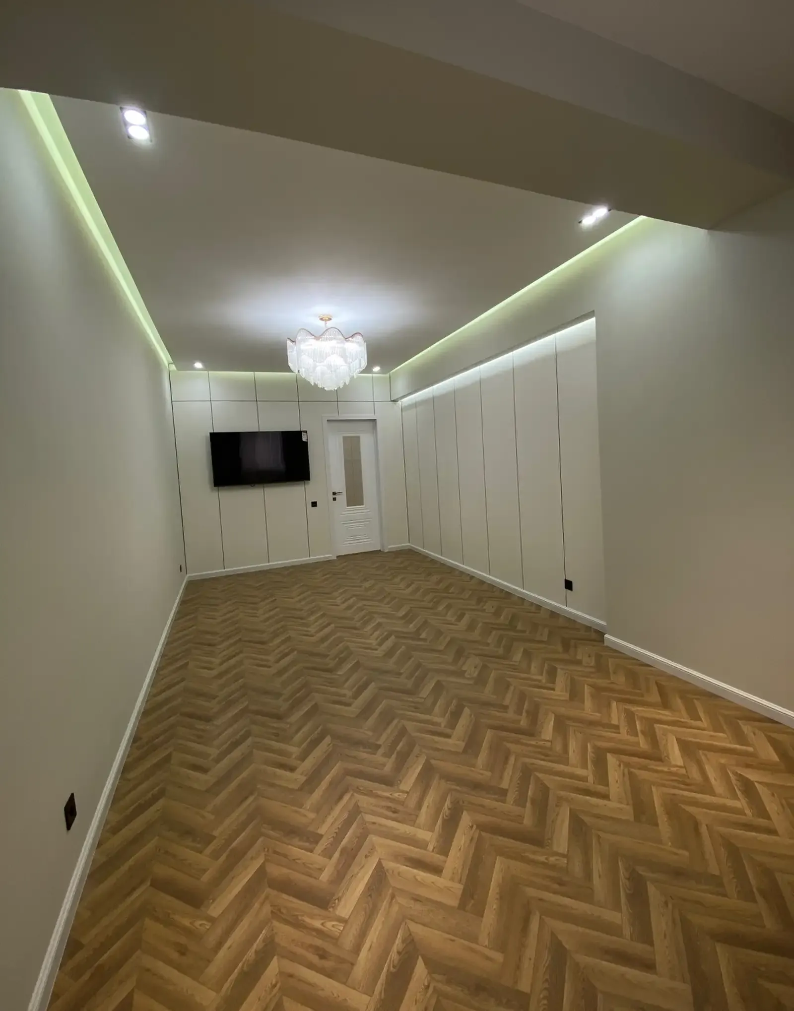 3-комн. квартира, 11 этаж, 111 м², И.Сомони