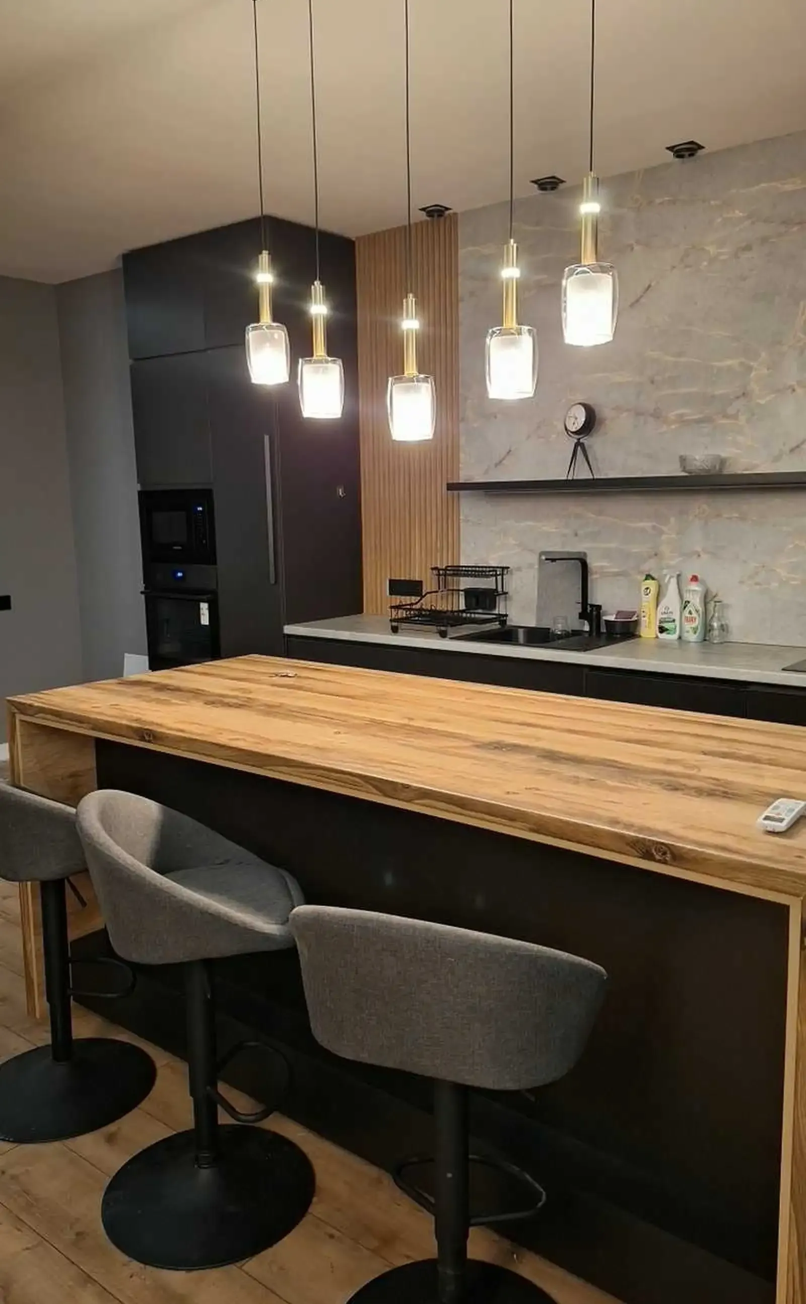 3-комн. квартира, 3 этаж, 112м², Дом печать, родоми 2